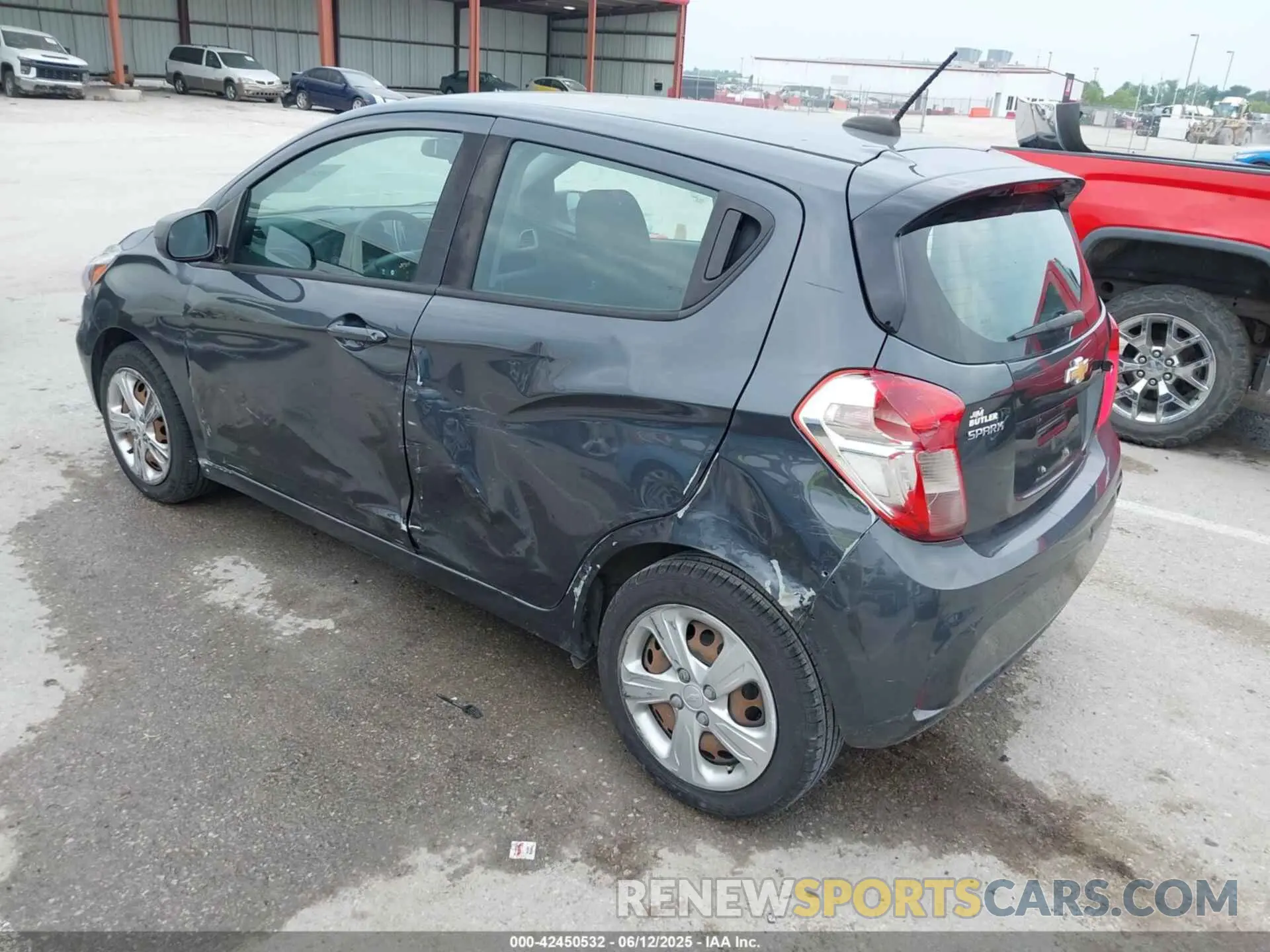 3 Фотография поврежденного автомобиля KL8CB6SA7MC735572 CHEVROLET SPARK 2021