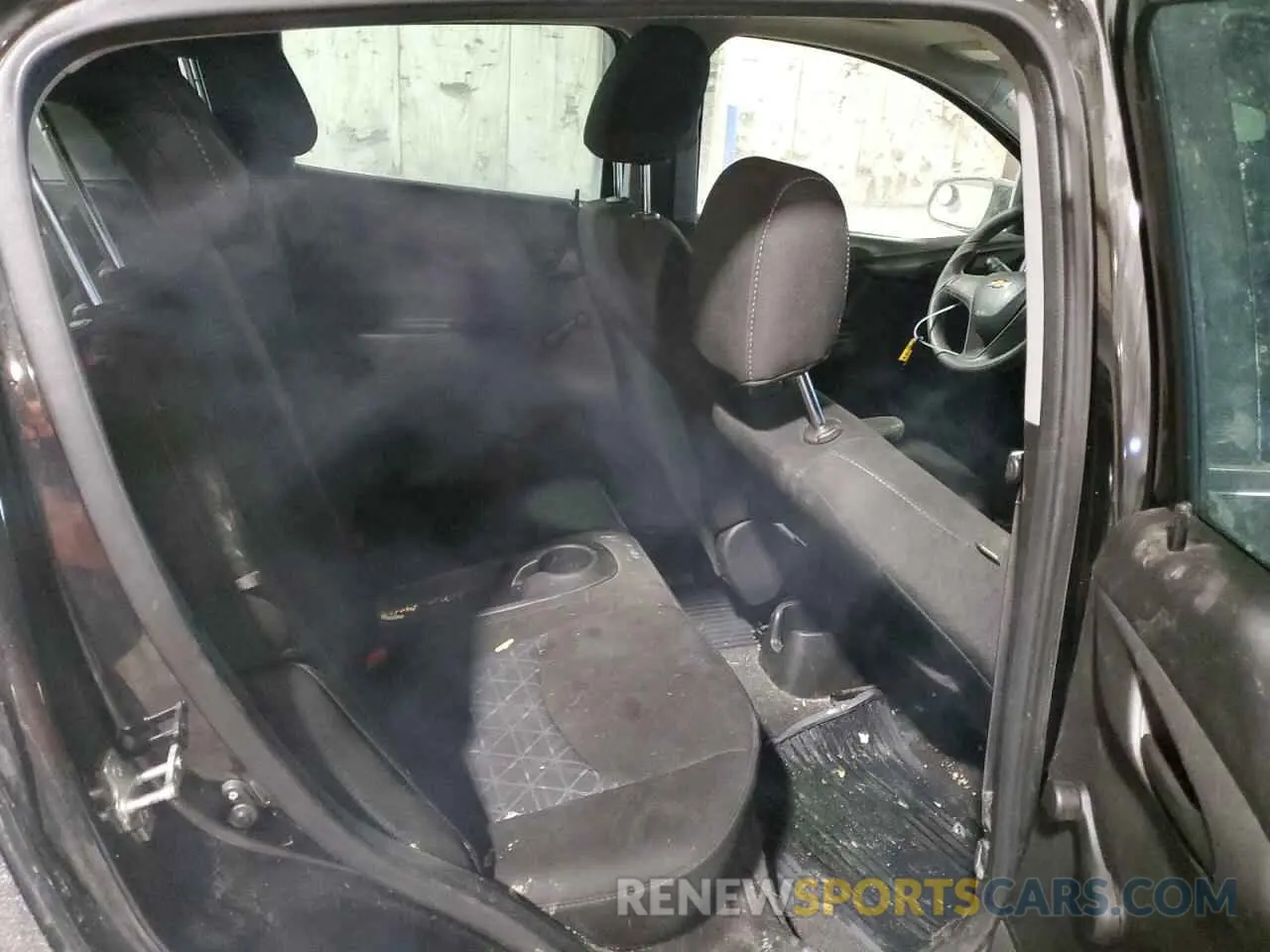11 Photograph of a damaged car KL8CB6SA7MC737838 CHEVROLET SPARK 2021