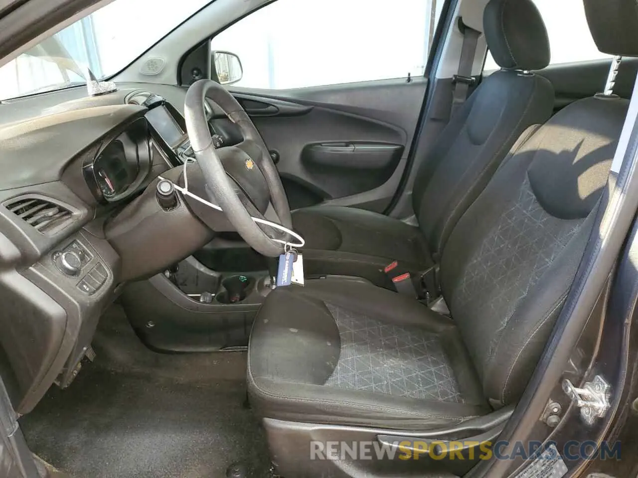 7 Фотография поврежденного автомобиля KL8CB6SA8MC708705 CHEVROLET SPARK 2021