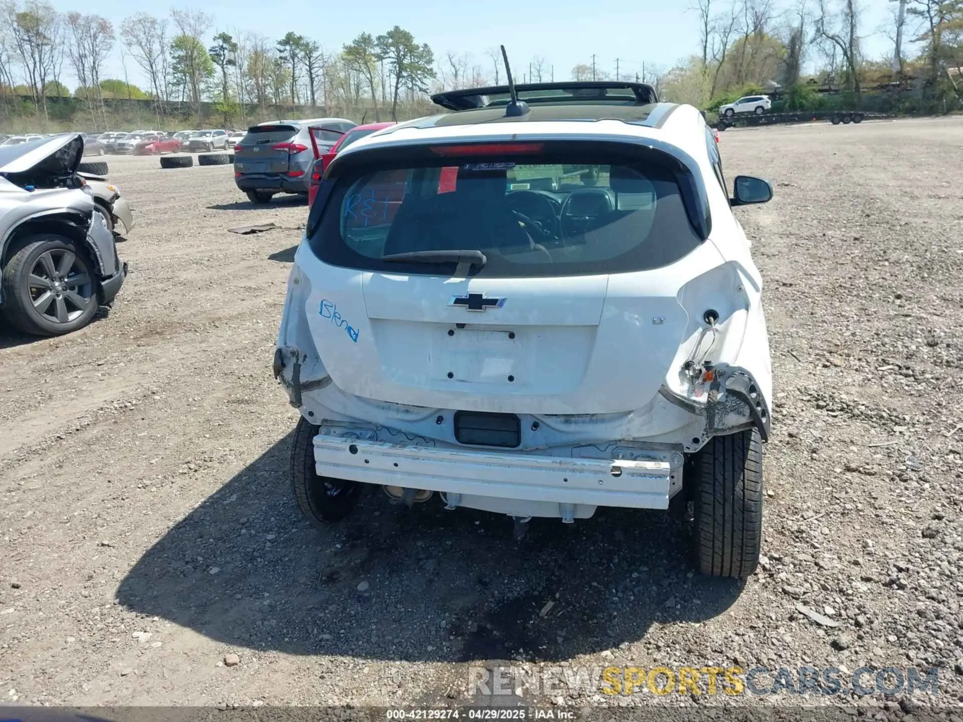 16 Фотография поврежденного автомобиля KL8CC6SA3MC225880 CHEVROLET SPARK 2021