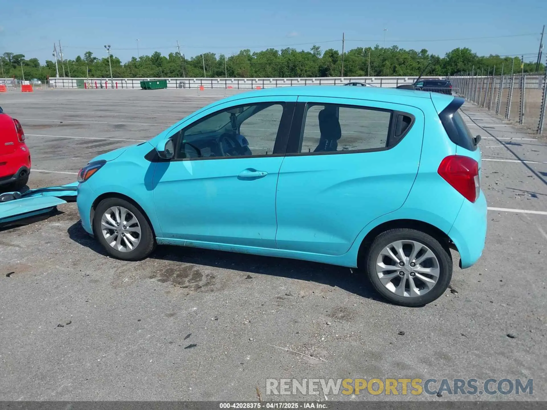 15 Photograph of a damaged car KL8CD6SA0MC715285 CHEVROLET SPARK 2021