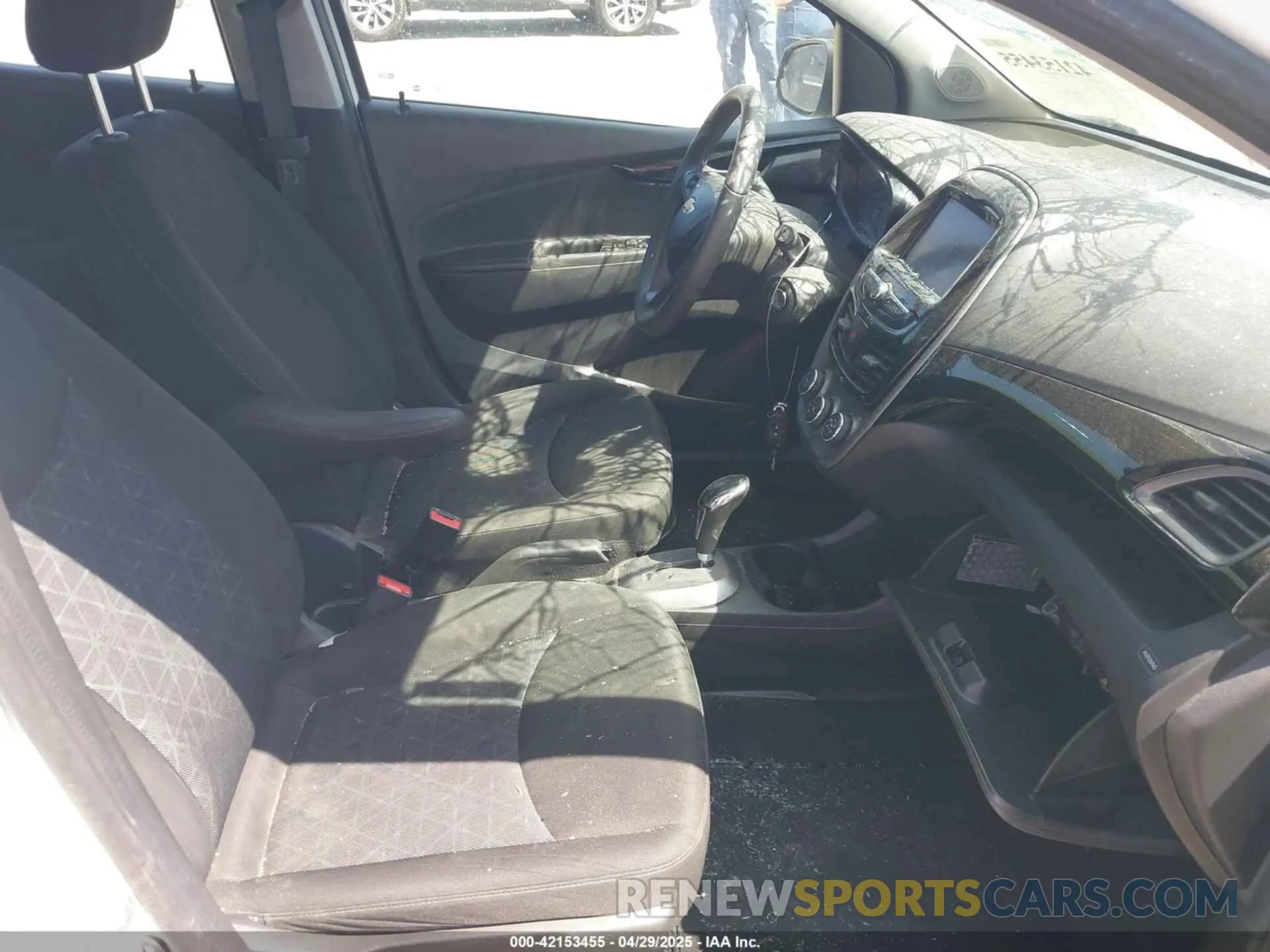 5 Фотография поврежденного автомобиля KL8CD6SA0MC741532 CHEVROLET SPARK 2021