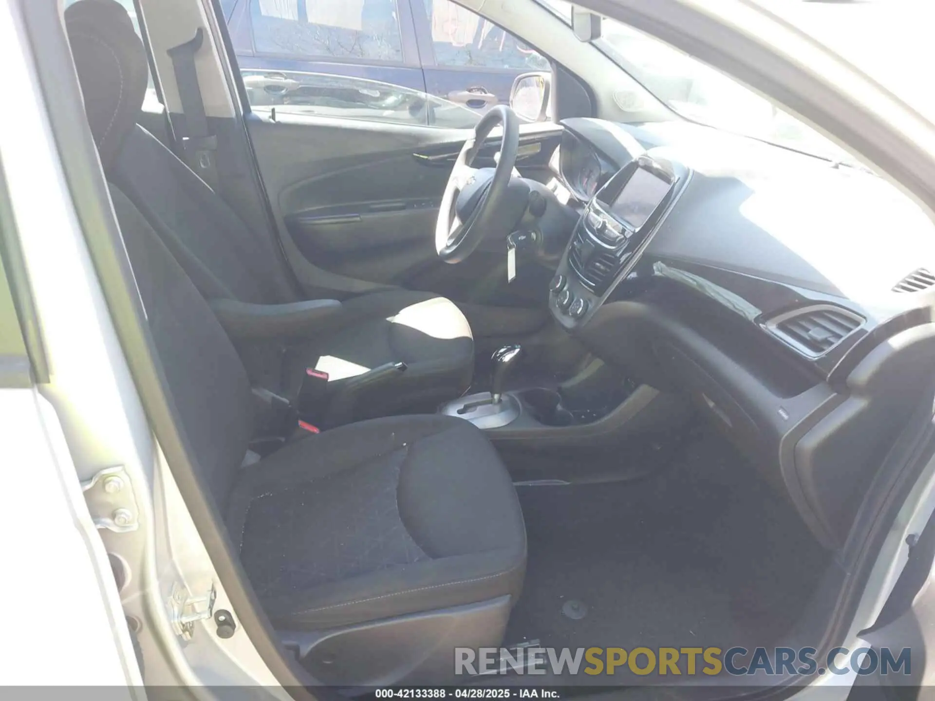 5 Фотография поврежденного автомобиля KL8CD6SA1MC726277 CHEVROLET SPARK 2021