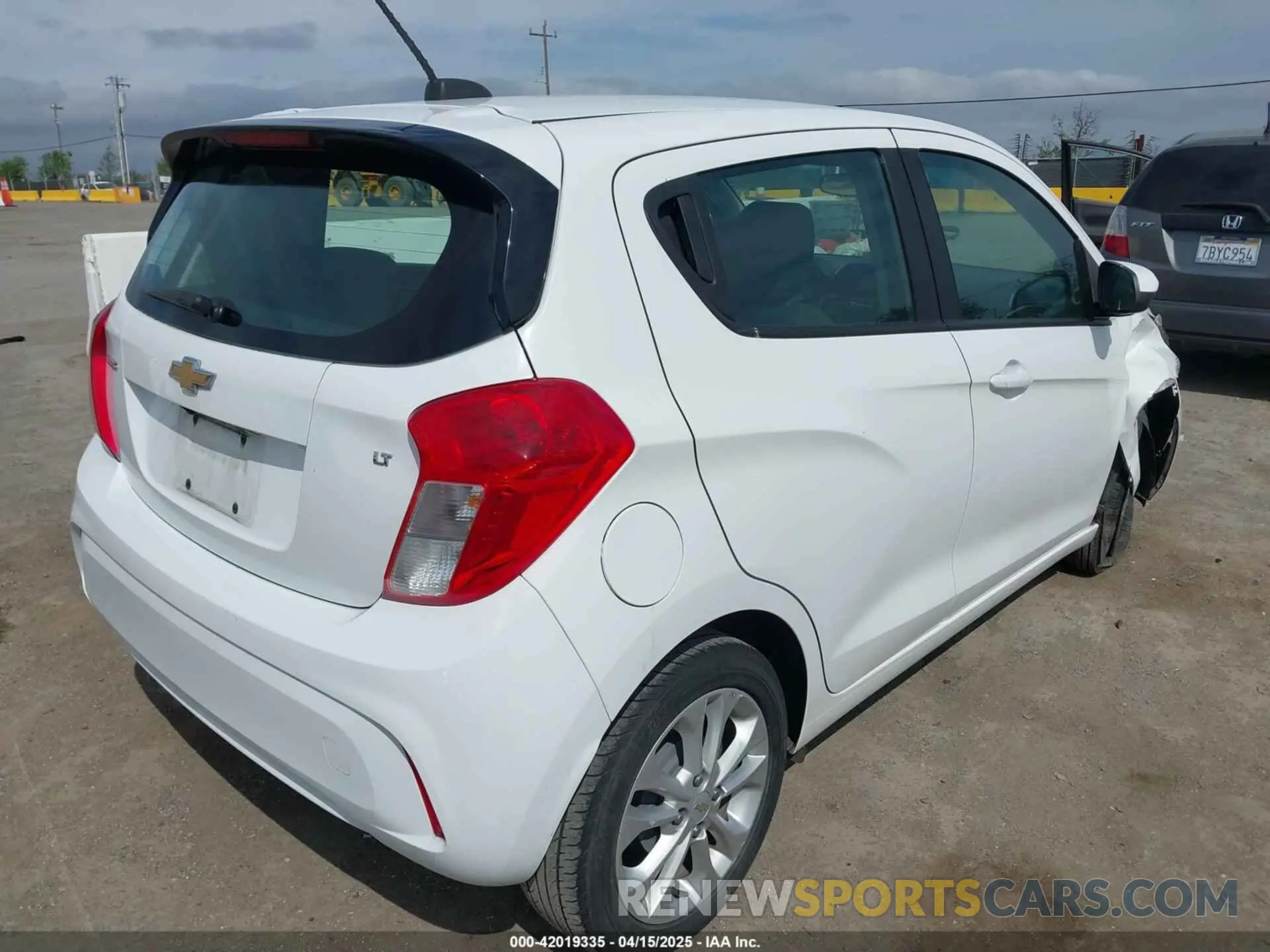 4 Фотография поврежденного автомобиля KL8CD6SA1MC726943 CHEVROLET SPARK 2021