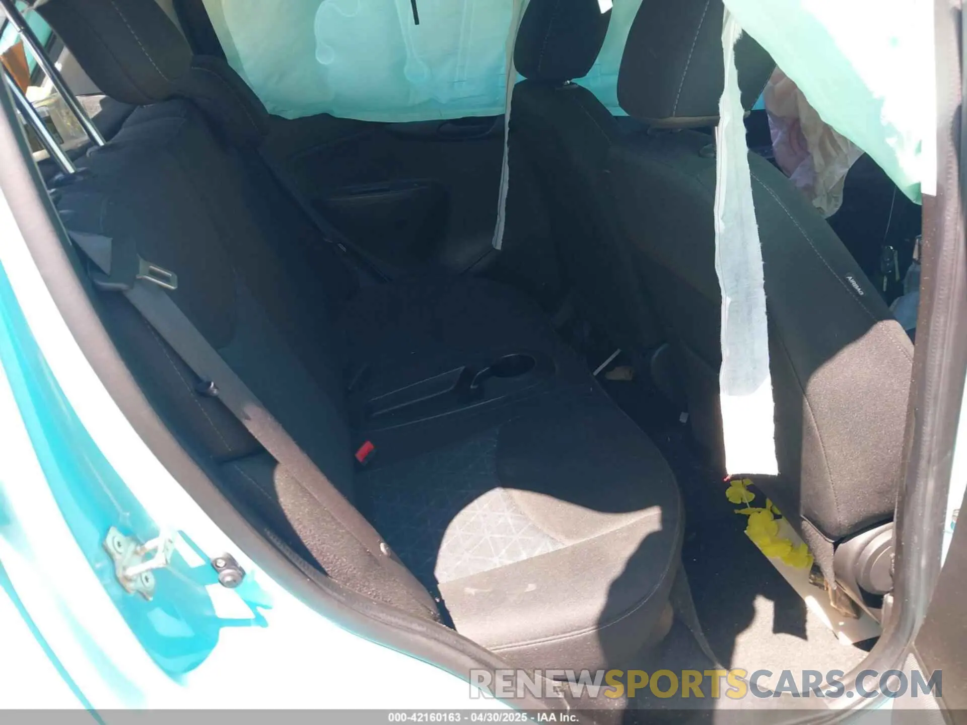 8 Фотография поврежденного автомобиля KL8CD6SA2MC725624 CHEVROLET SPARK 2021