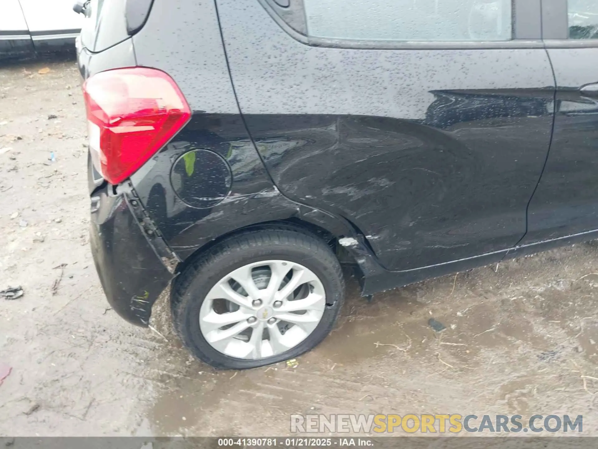 6 Фотография поврежденного автомобиля KL8CD6SA3MC225312 CHEVROLET SPARK 2021