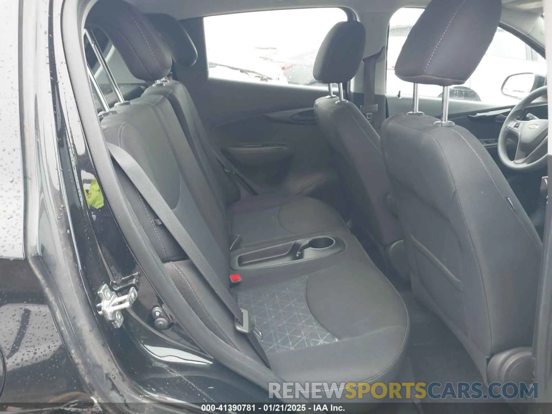 8 Фотография поврежденного автомобиля KL8CD6SA3MC225312 CHEVROLET SPARK 2021