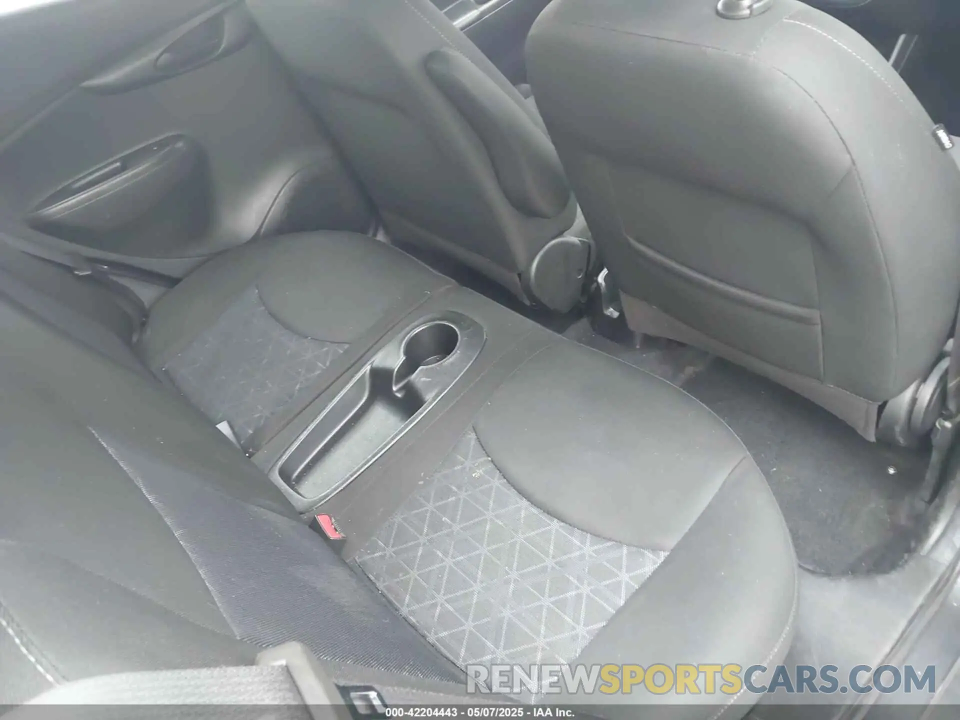 8 Photograph of a damaged car KL8CD6SA3MC722456 CHEVROLET SPARK 2021