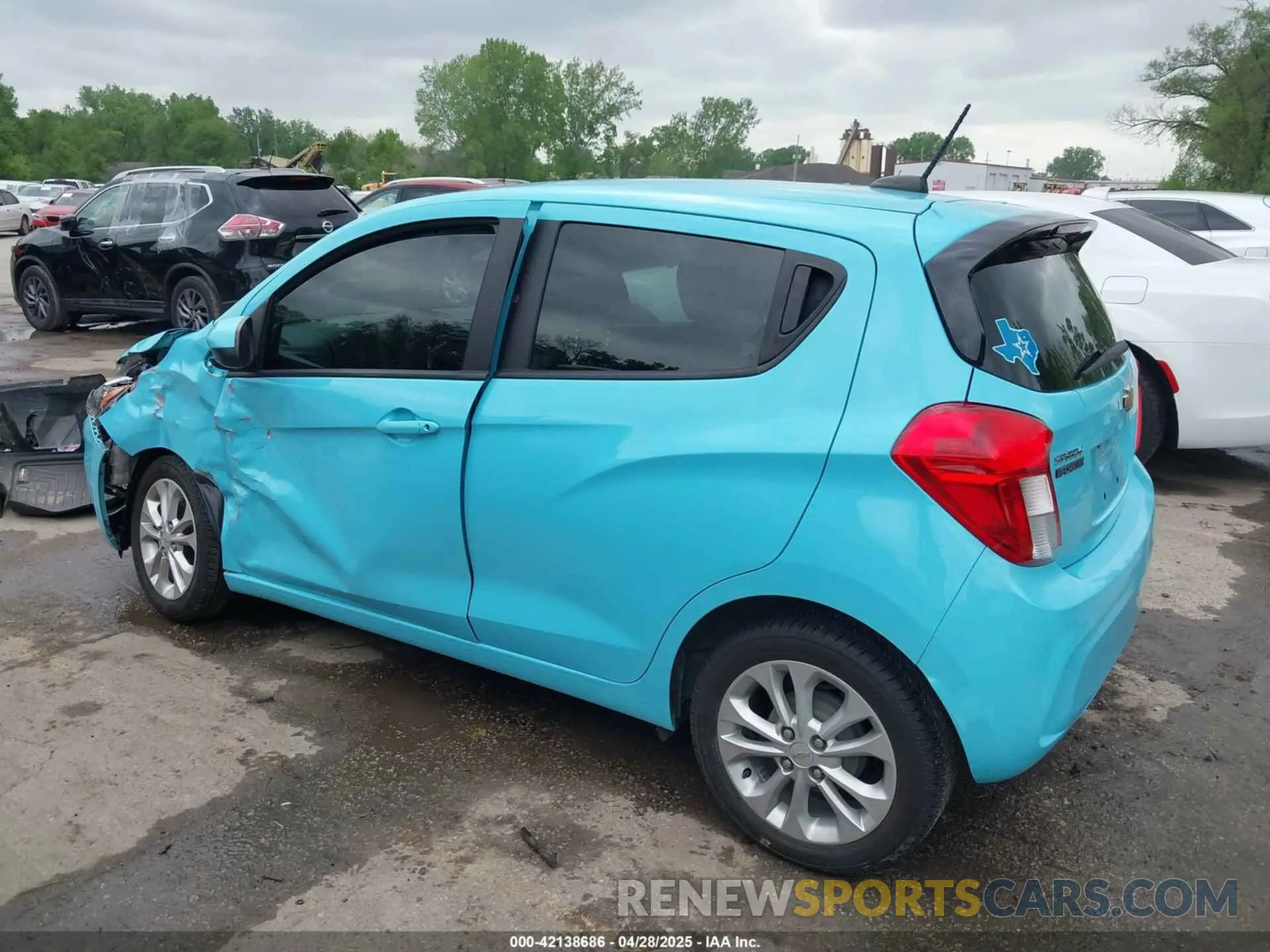 3 Photograph of a damaged car KL8CD6SA3MC728788 CHEVROLET SPARK 2021