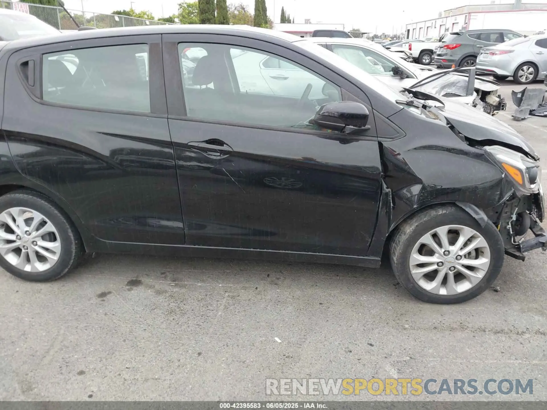 13 Фотография поврежденного автомобиля KL8CD6SA5MC721664 CHEVROLET SPARK 2021