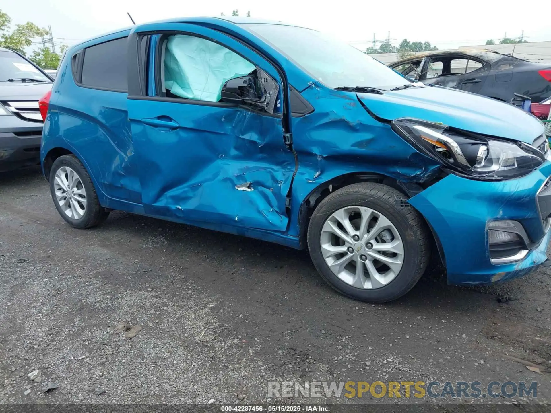 17 Фотография поврежденного автомобиля KL8CD6SA6MC703688 CHEVROLET SPARK 2021