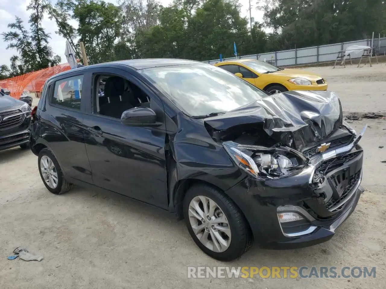 4 Фотография поврежденного автомобиля KL8CD6SA7MC736134 CHEVROLET SPARK 2021