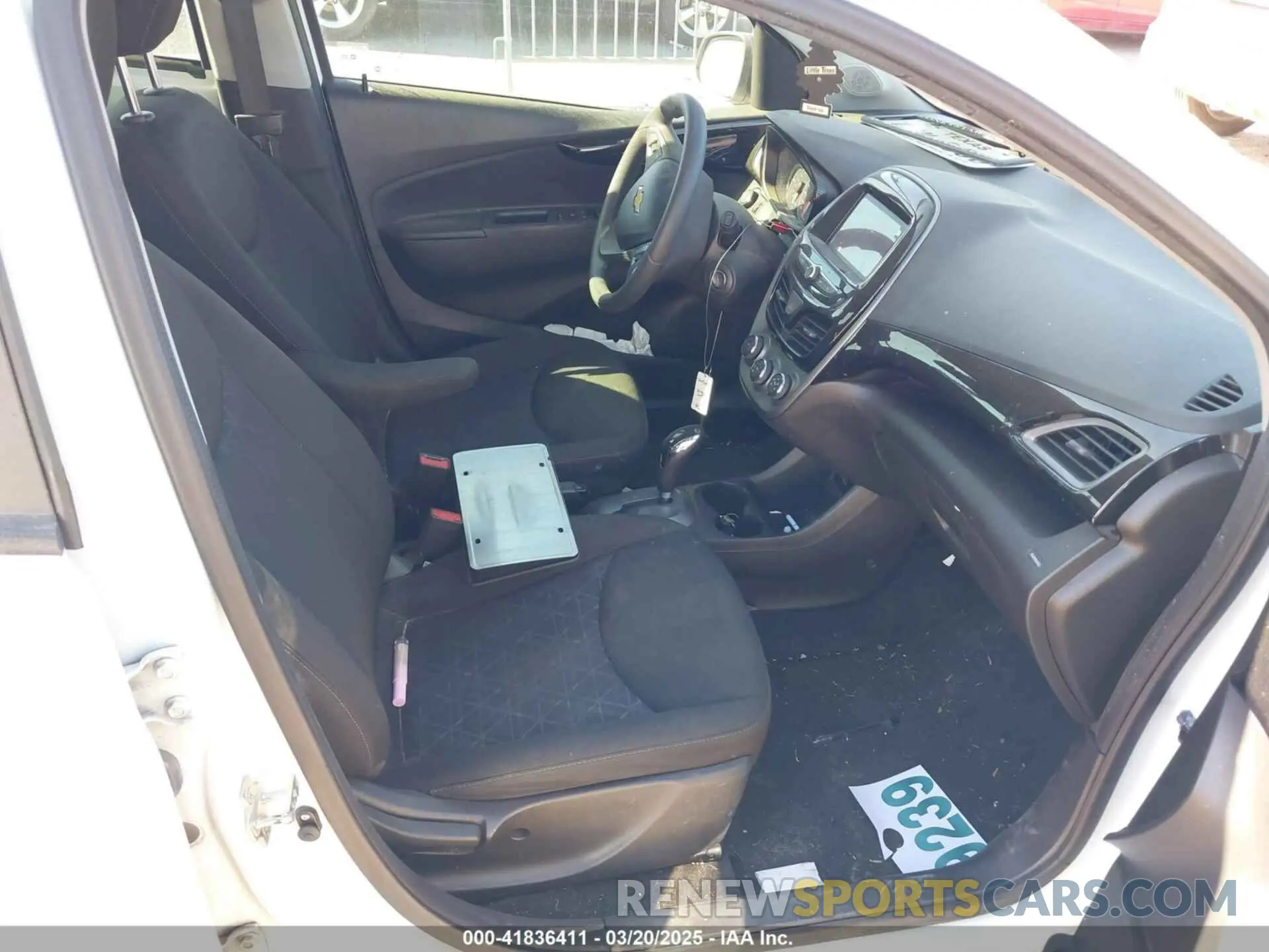 5 Фотография поврежденного автомобиля KL8CD6SA7MC748168 CHEVROLET SPARK 2021
