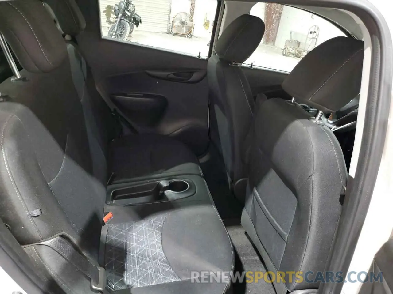10 Фотография поврежденного автомобиля KL8CD6SA7MC749434 CHEVROLET SPARK 2021
