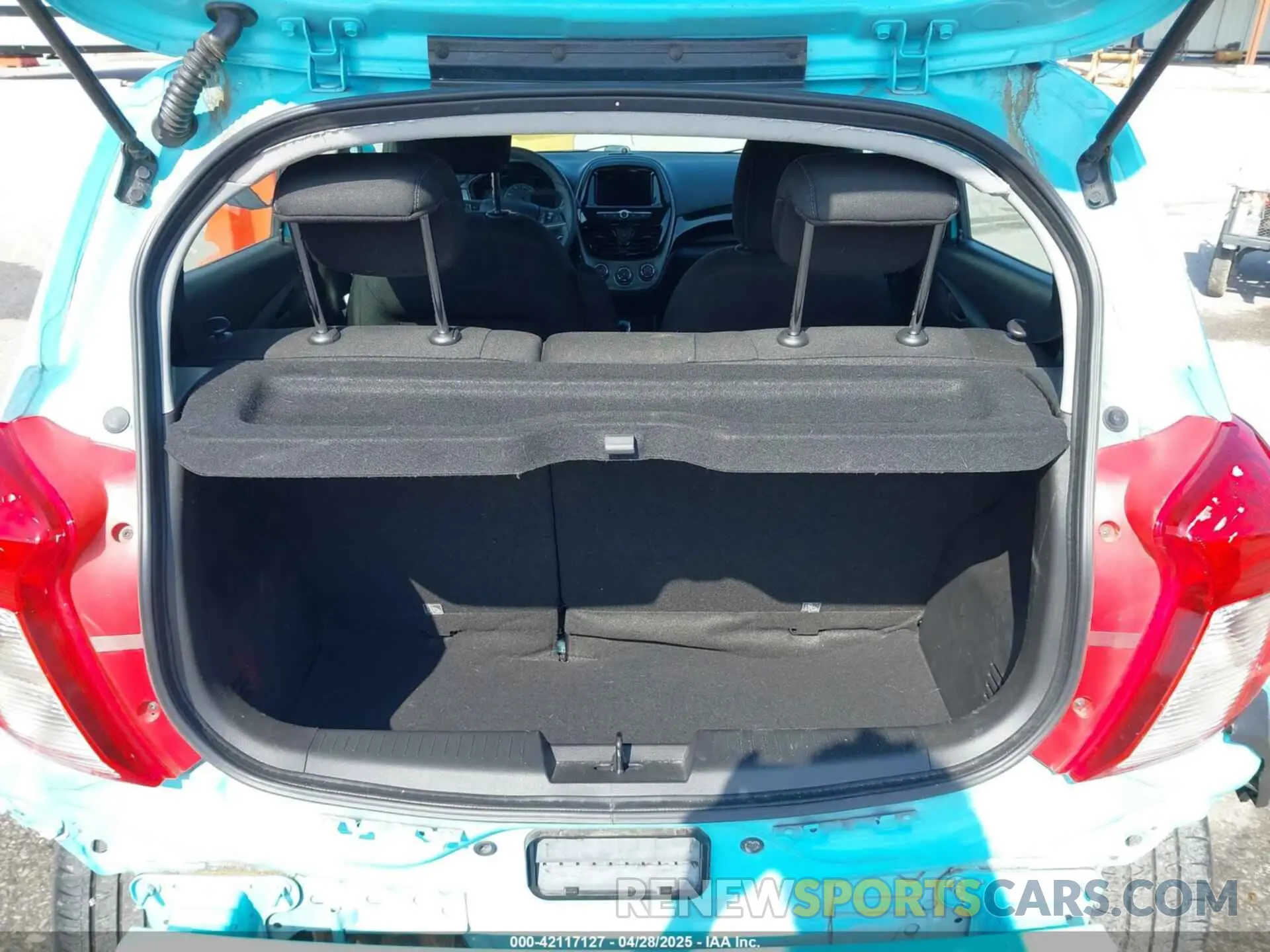 17 Photograph of a damaged car KL8CD6SAXMC714953 CHEVROLET SPARK 2021