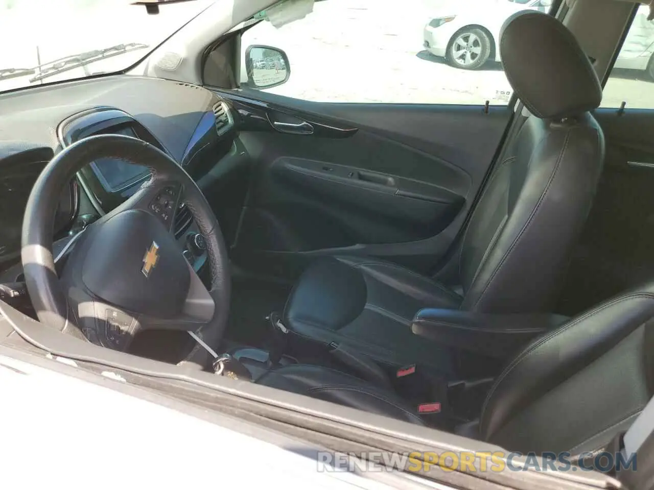 7 Фотография поврежденного автомобиля KL8CF6SA1MC744241 CHEVROLET SPARK 2021