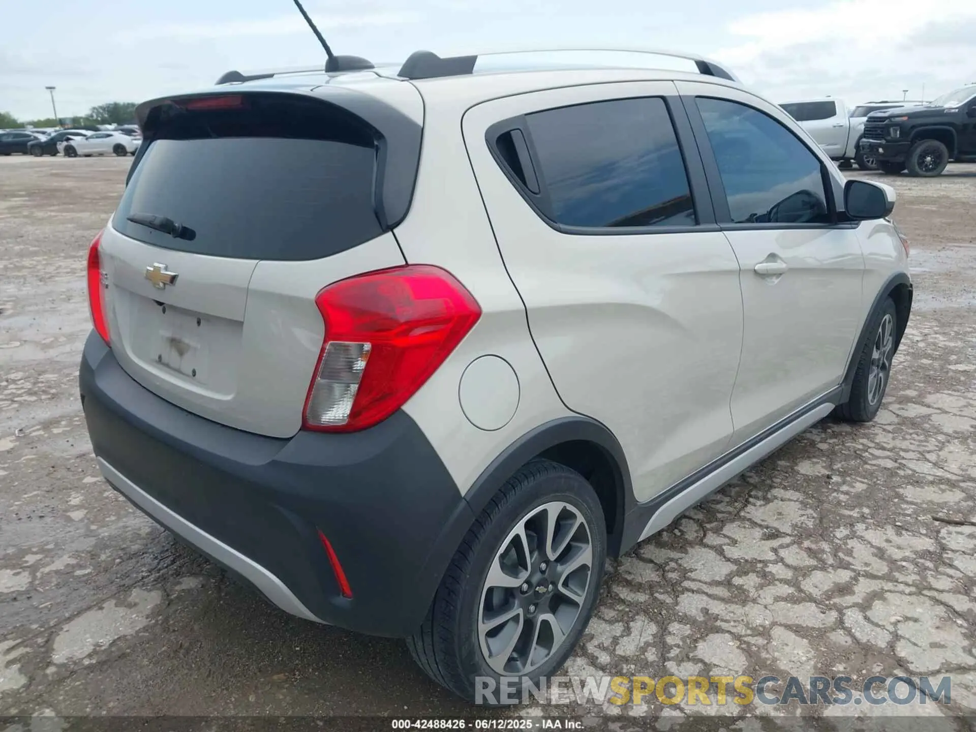 4 Photograph of a damaged car KL8CH6SA5MC719210 CHEVROLET SPARK 2021