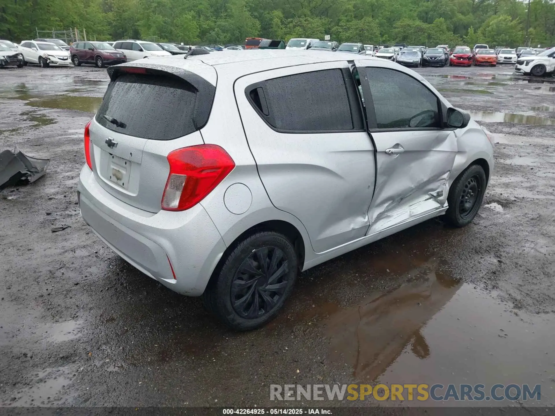 4 Photograph of a damaged car KL8CB6SA2NC023309 CHEVROLET SPARK 2022