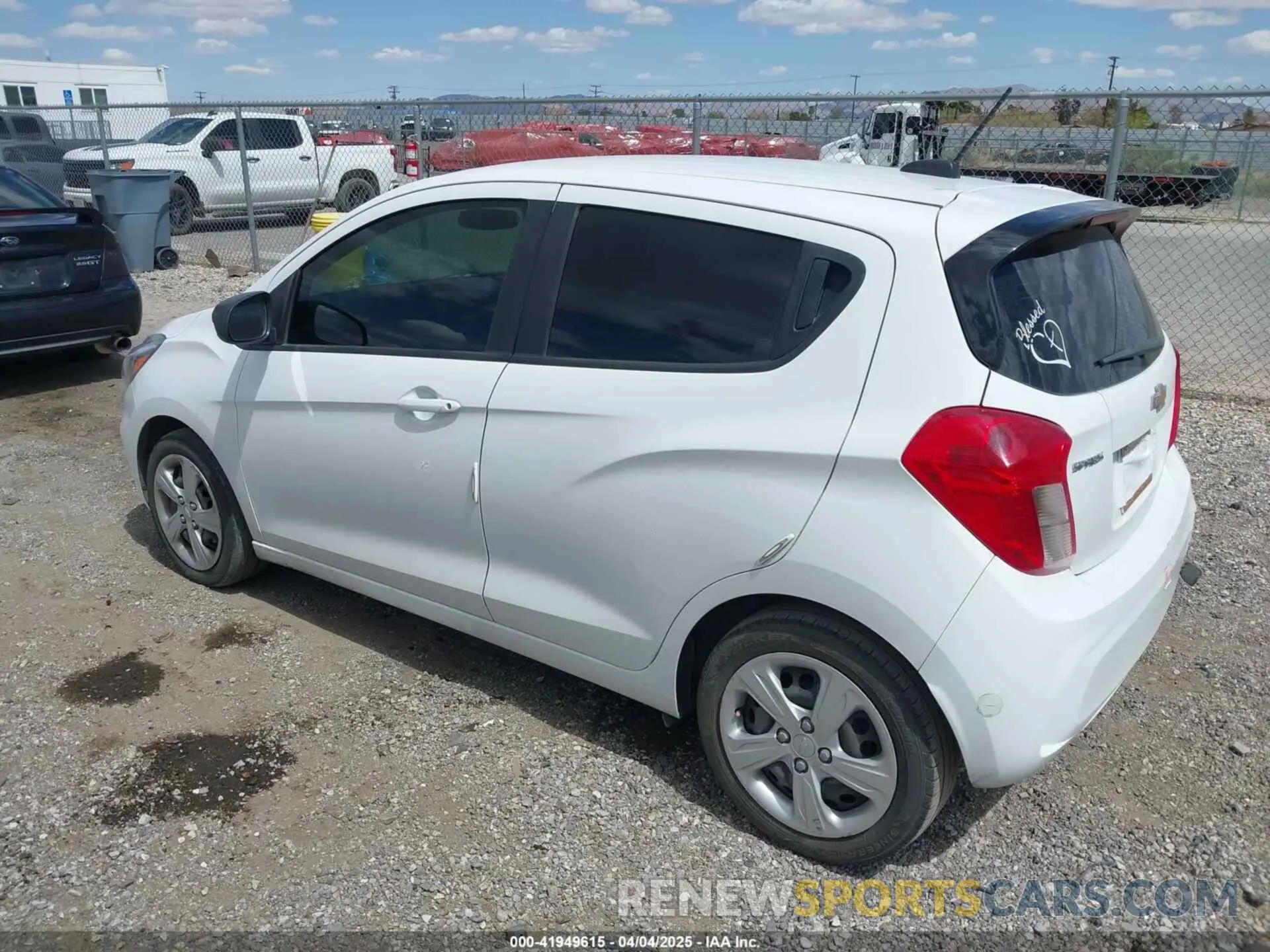 3 Photograph of a damaged car KL8CB6SA2NC031927 CHEVROLET SPARK 2022