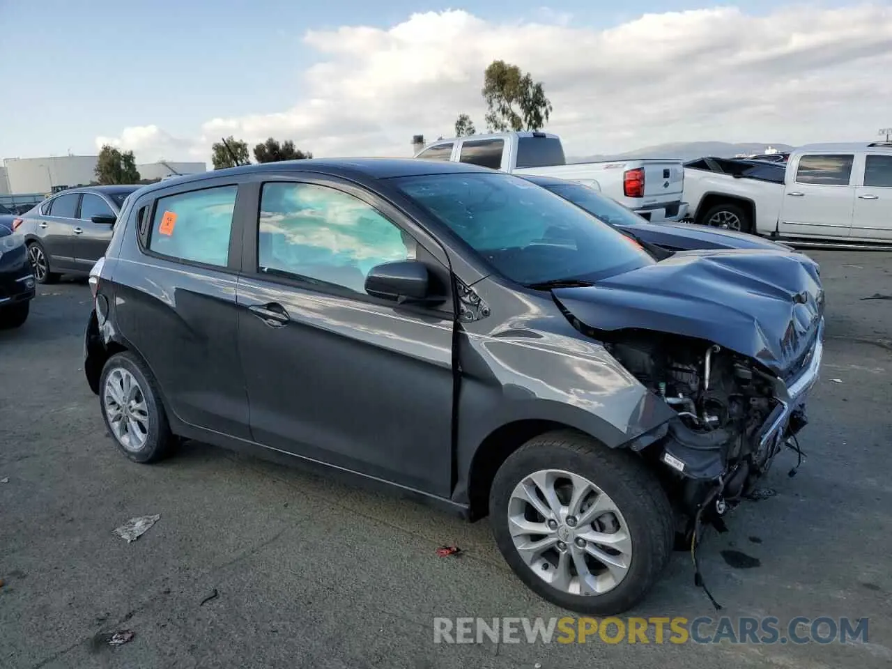 4 Photograph of a damaged car KL8CD6SA0NC015901 CHEVROLET SPARK 2022