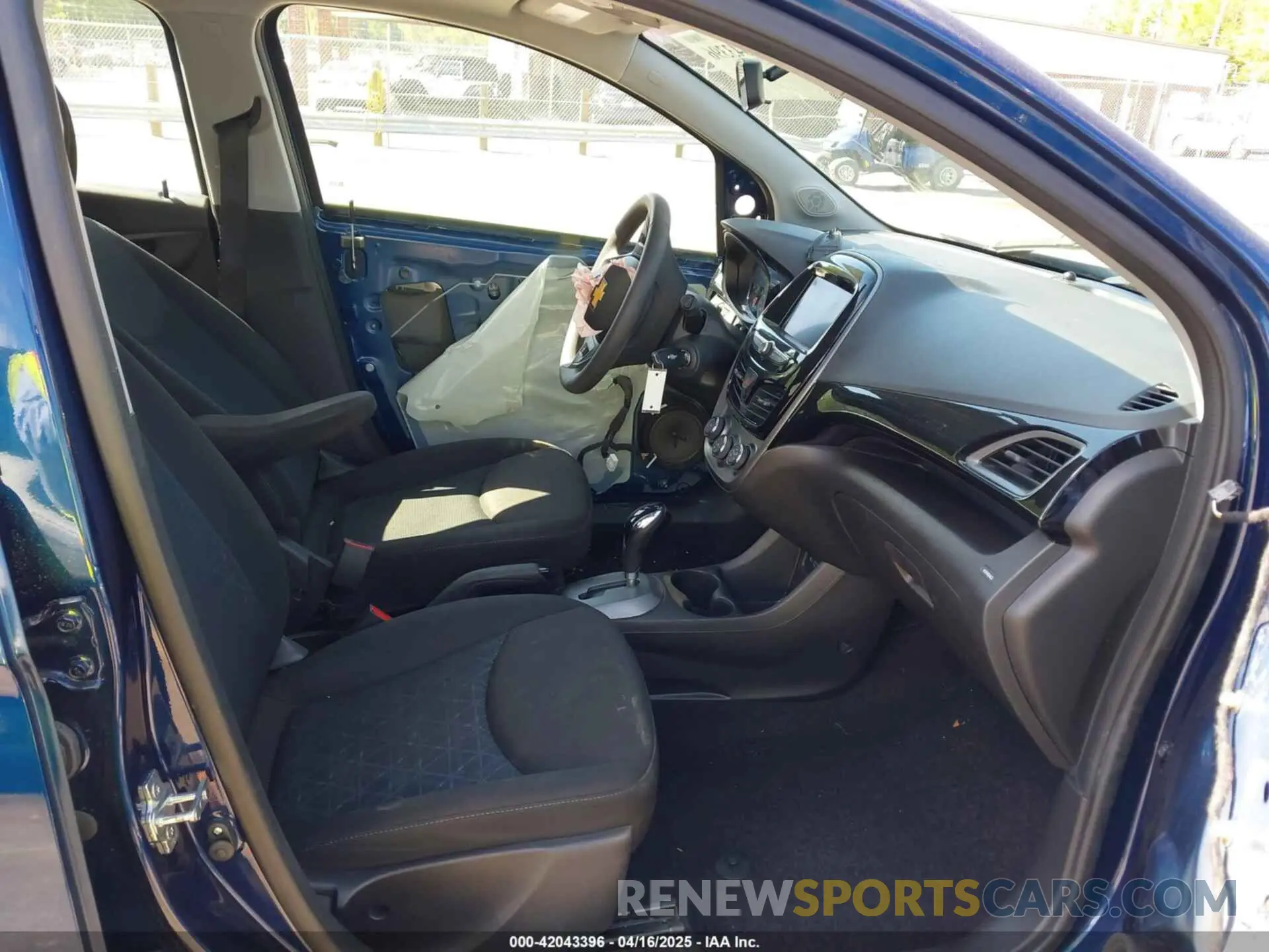 5 Фотография поврежденного автомобиля KL8CD6SA0NC036893 CHEVROLET SPARK 2022