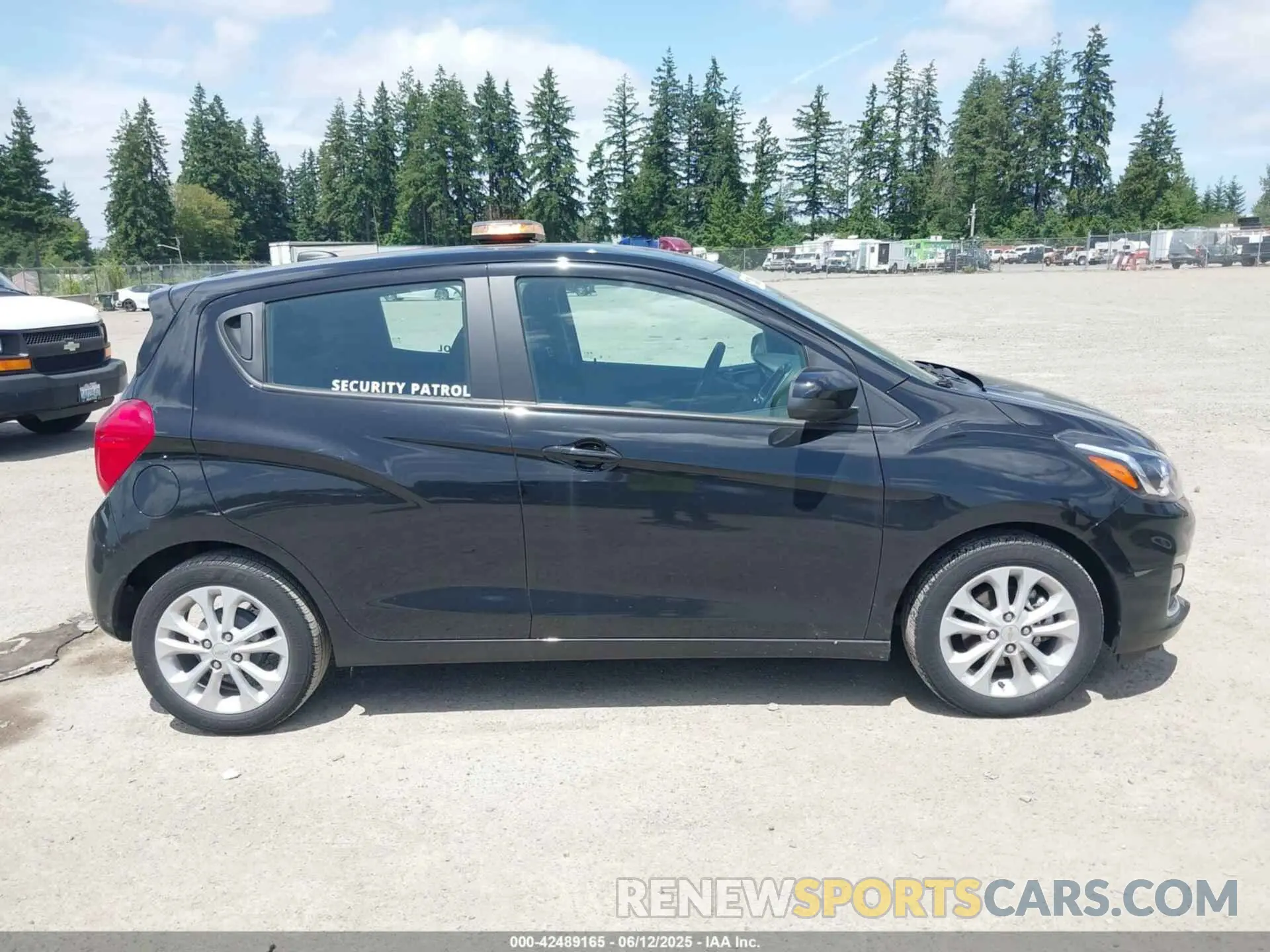 13 Photograph of a damaged car KL8CD6SA2NC035731 CHEVROLET SPARK 2022