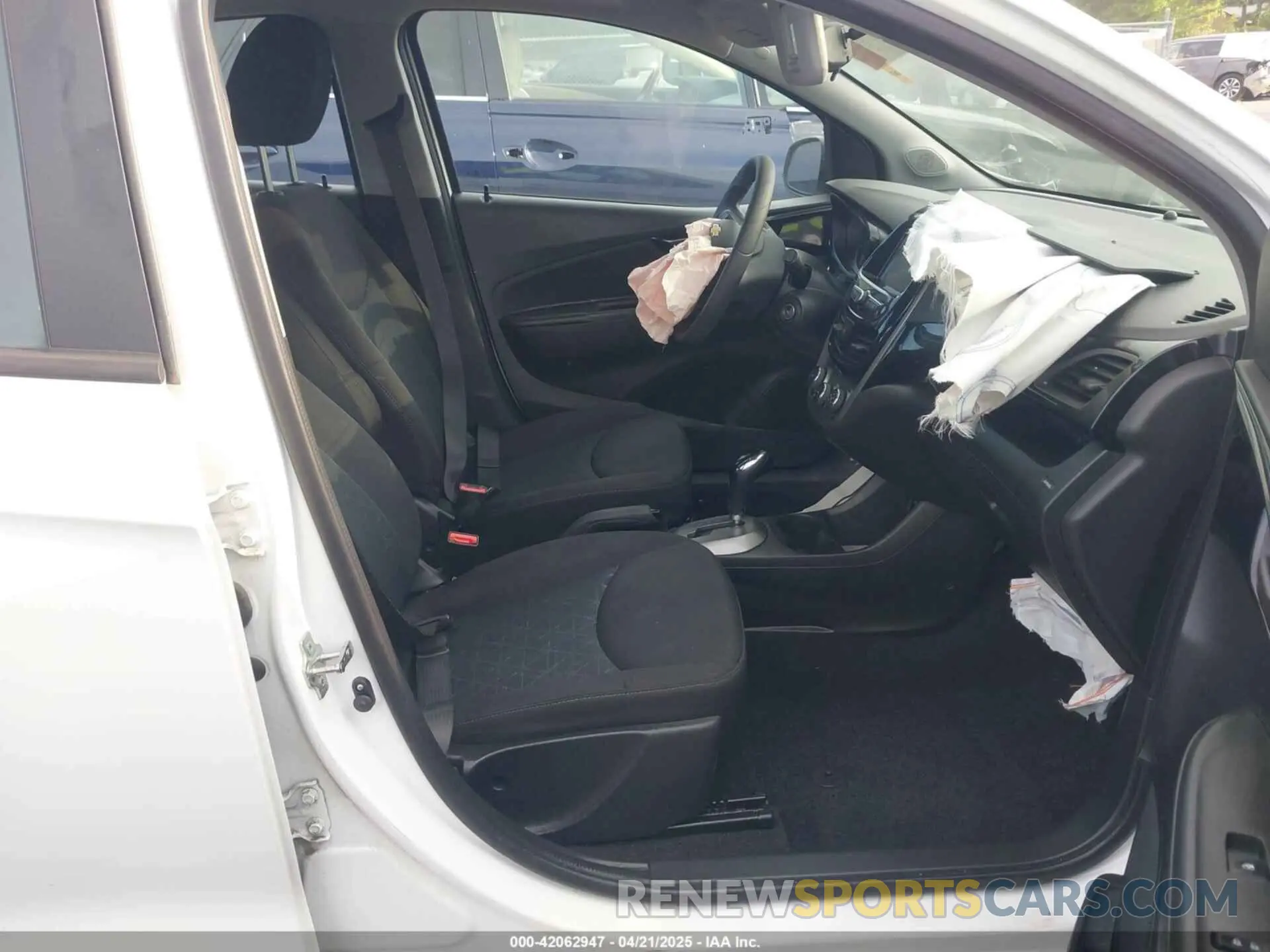 5 Photograph of a damaged car KL8CD6SA3NC029145 CHEVROLET SPARK 2022
