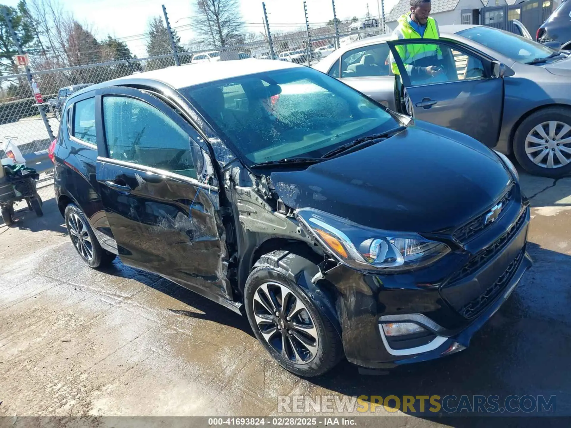 13 Фотография поврежденного автомобиля KL8CD6SA4NC040963 CHEVROLET SPARK 2022