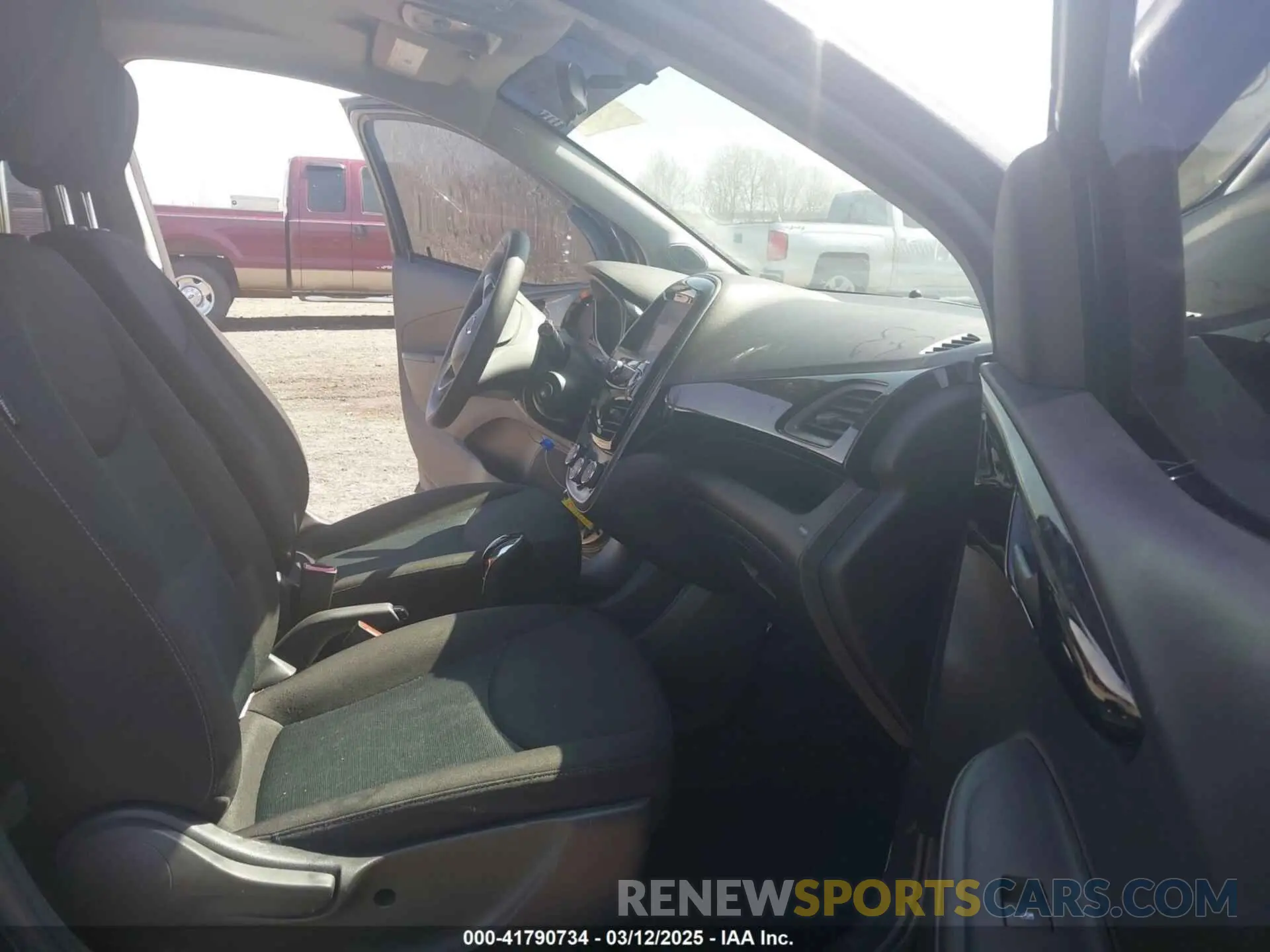 5 Фотография поврежденного автомобиля KL8CD6SA5NC020933 CHEVROLET SPARK 2022