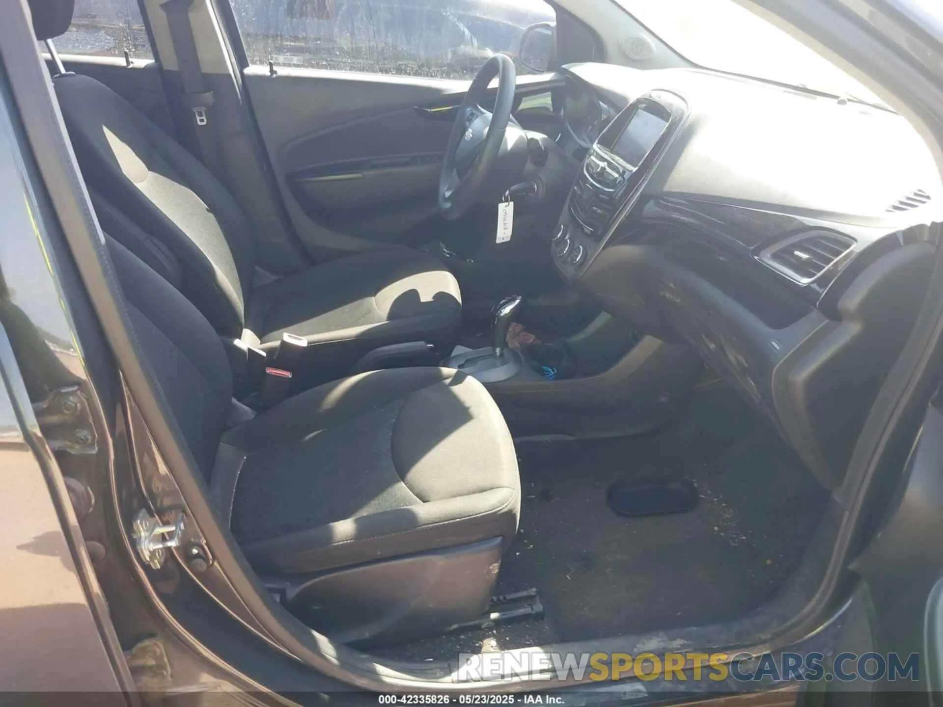 5 Фотография поврежденного автомобиля KL8CD6SA6NC010556 CHEVROLET SPARK 2022