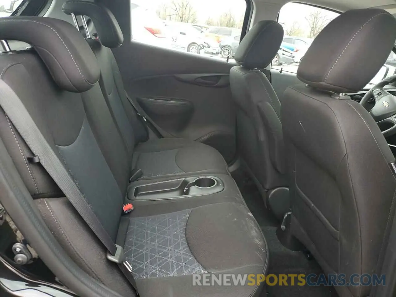 10 Photograph of a damaged car KL8CD6SA6NC033528 CHEVROLET SPARK 2022