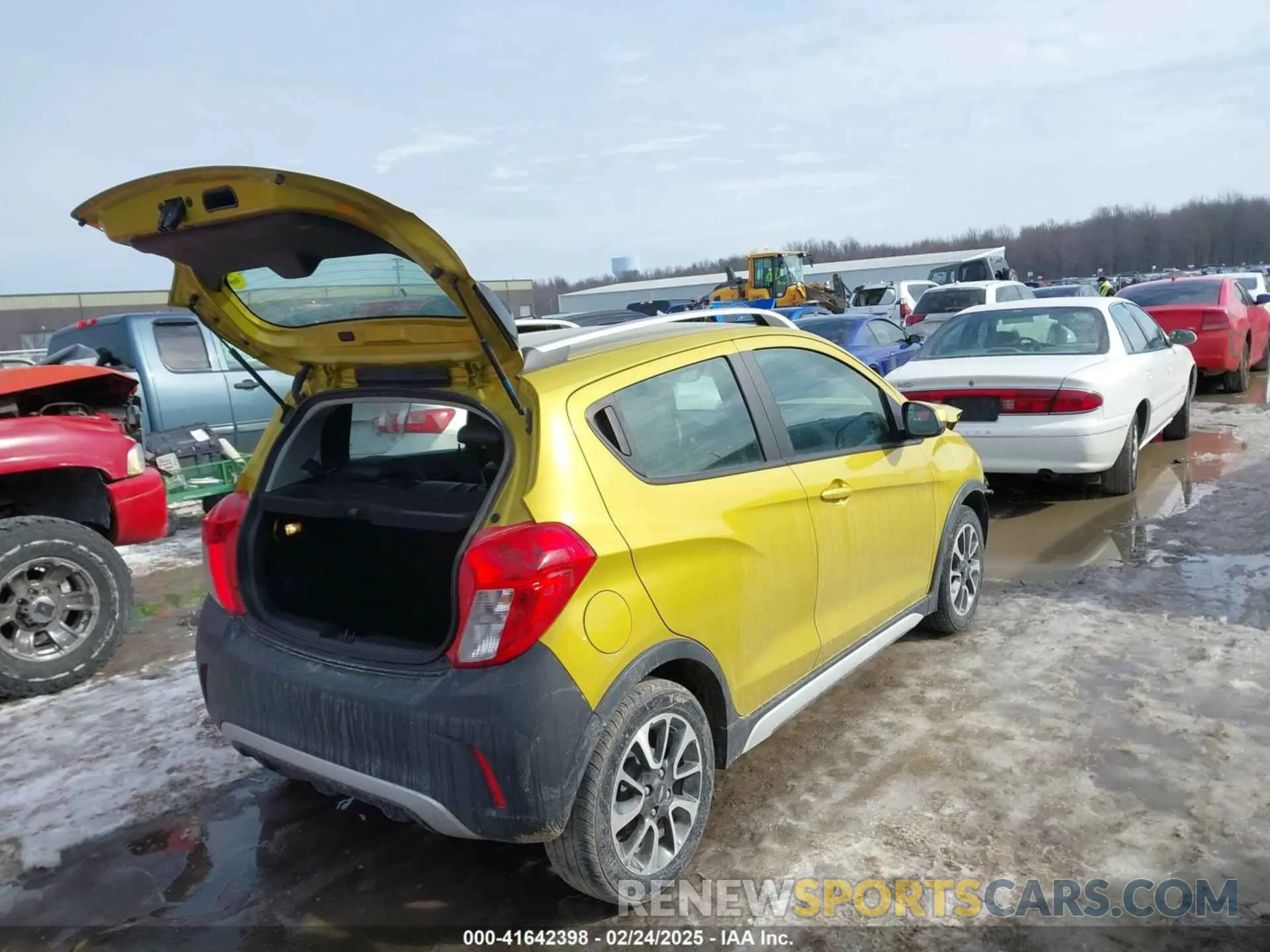 4 Фотография поврежденного автомобиля KL8CH6SA1NC023946 CHEVROLET SPARK 2022