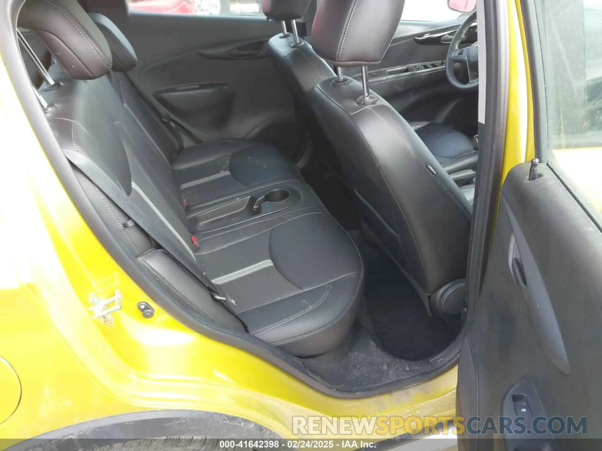8 Фотография поврежденного автомобиля KL8CH6SA1NC023946 CHEVROLET SPARK 2022
