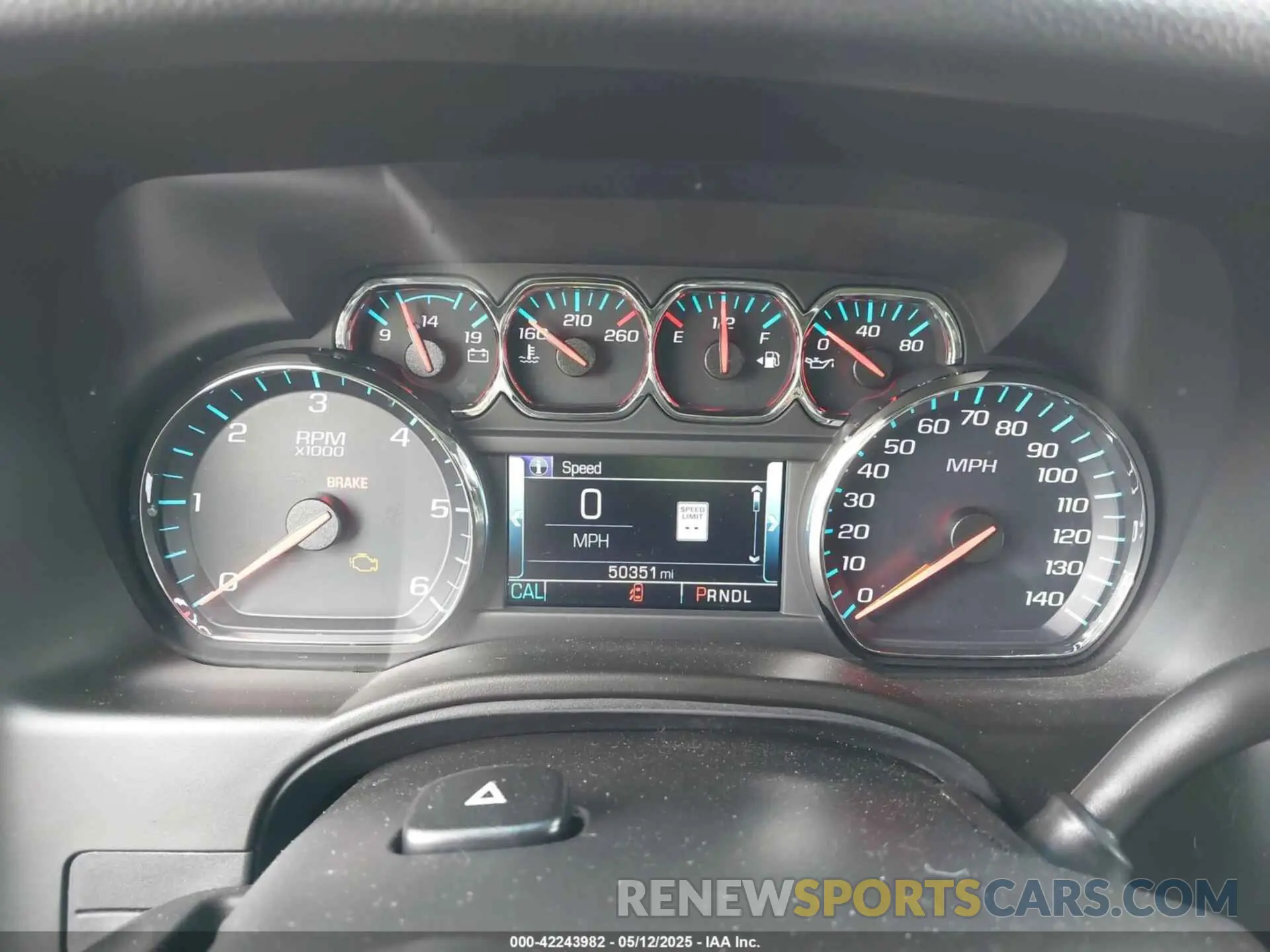 7 Photograph of a damaged car 1GNSCHKC8KR172885 CHEVROLET SUBURBAN 2019