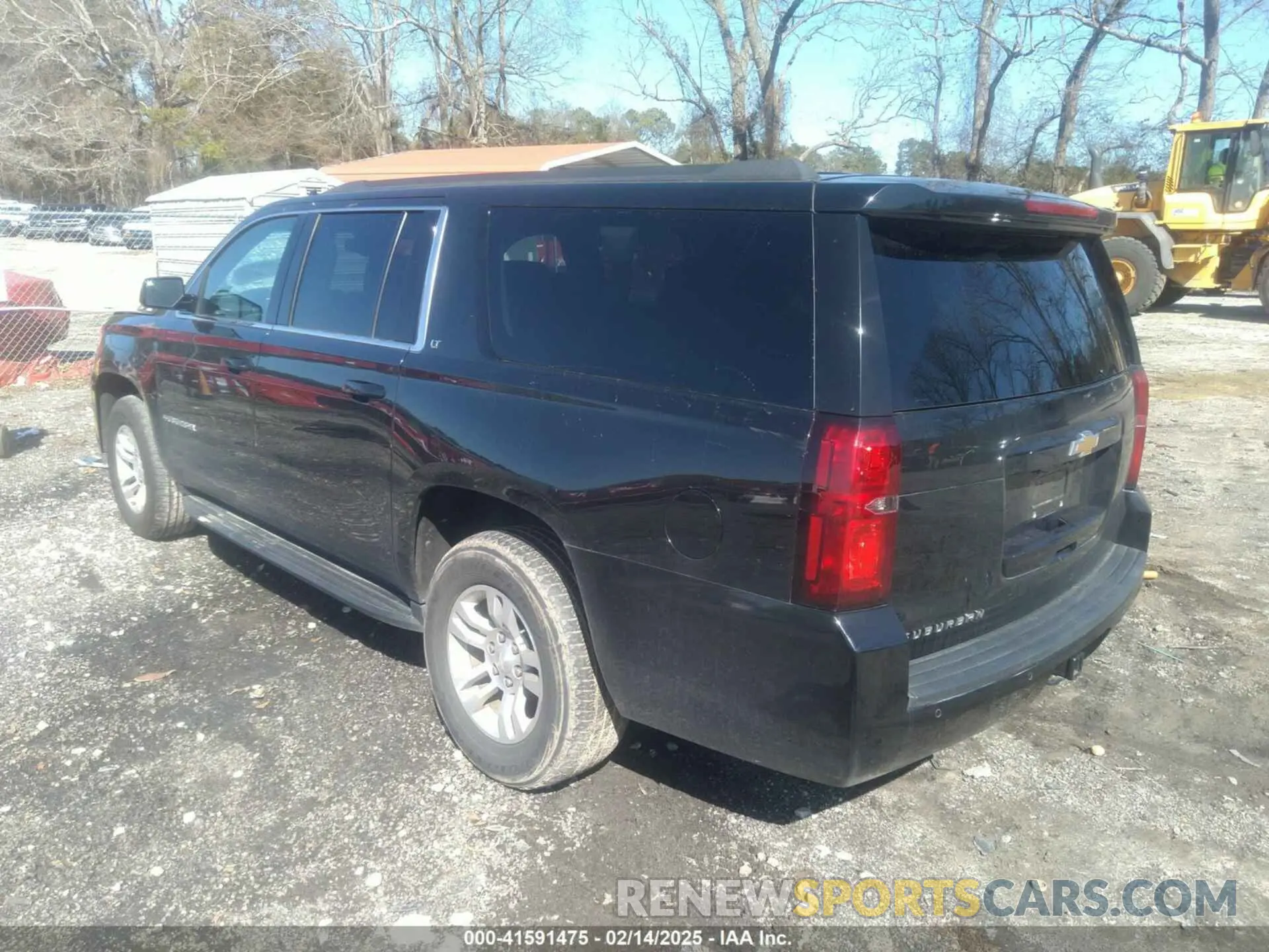 3 Фотография поврежденного автомобиля 1GNSCHKCXKR405939 CHEVROLET SUBURBAN 2019