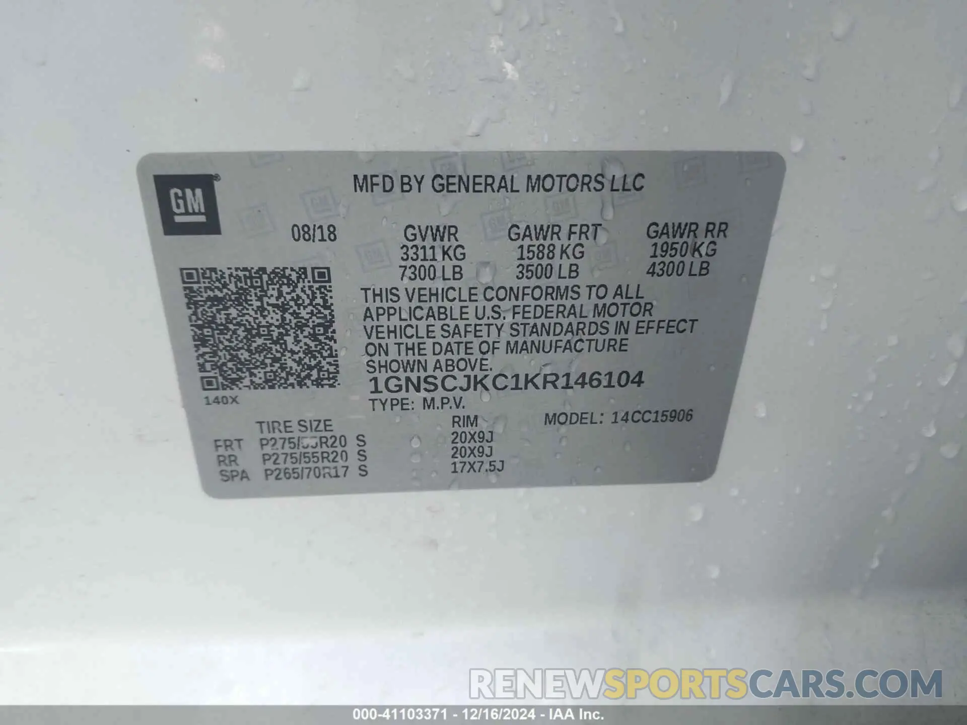 9 Фотография поврежденного автомобиля 1GNSCJKC1KR146104 CHEVROLET SUBURBAN 2019