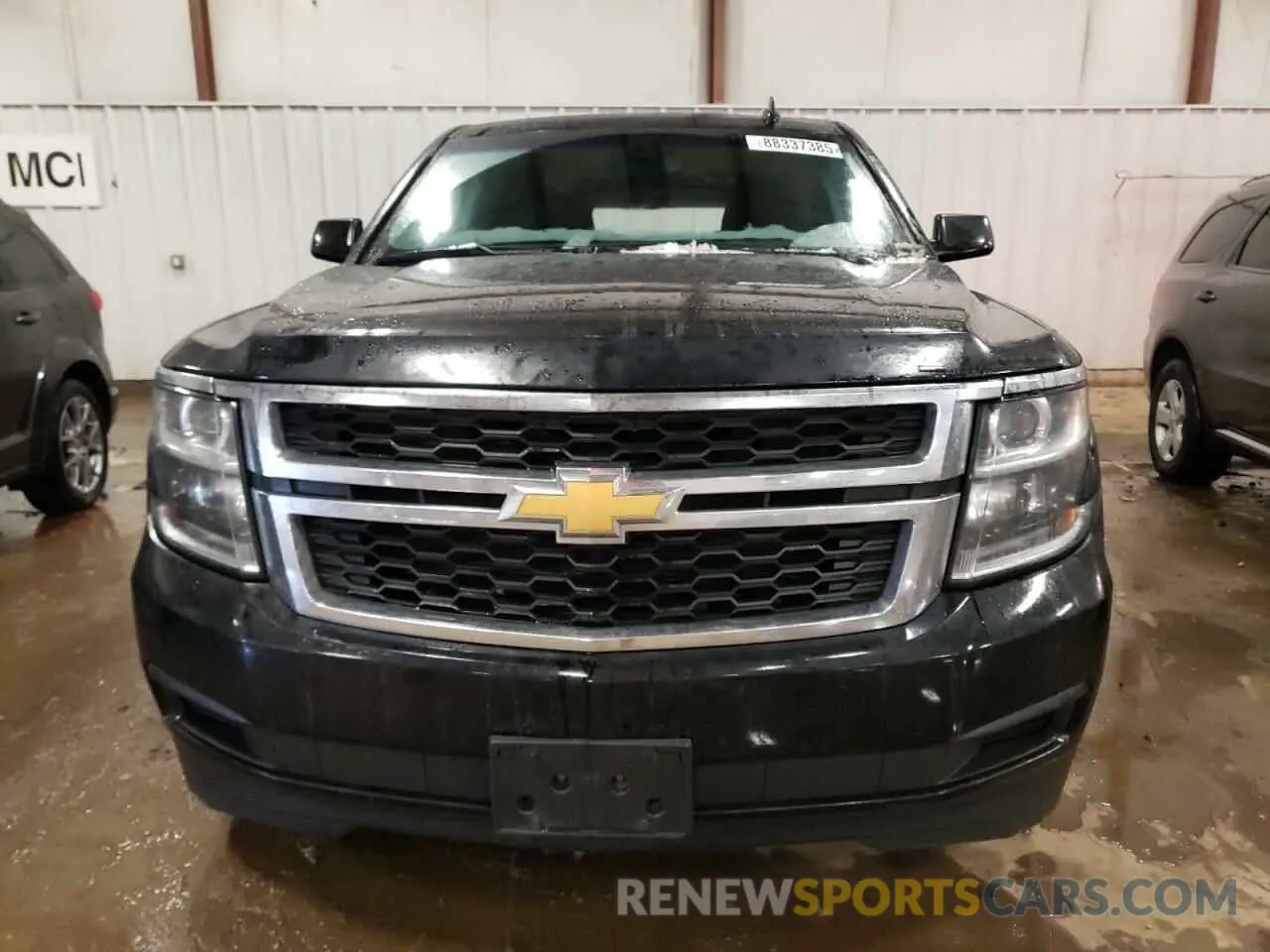 5 Фотография поврежденного автомобиля 1GNSKGKC3KR237395 CHEVROLET SUBURBAN 2019