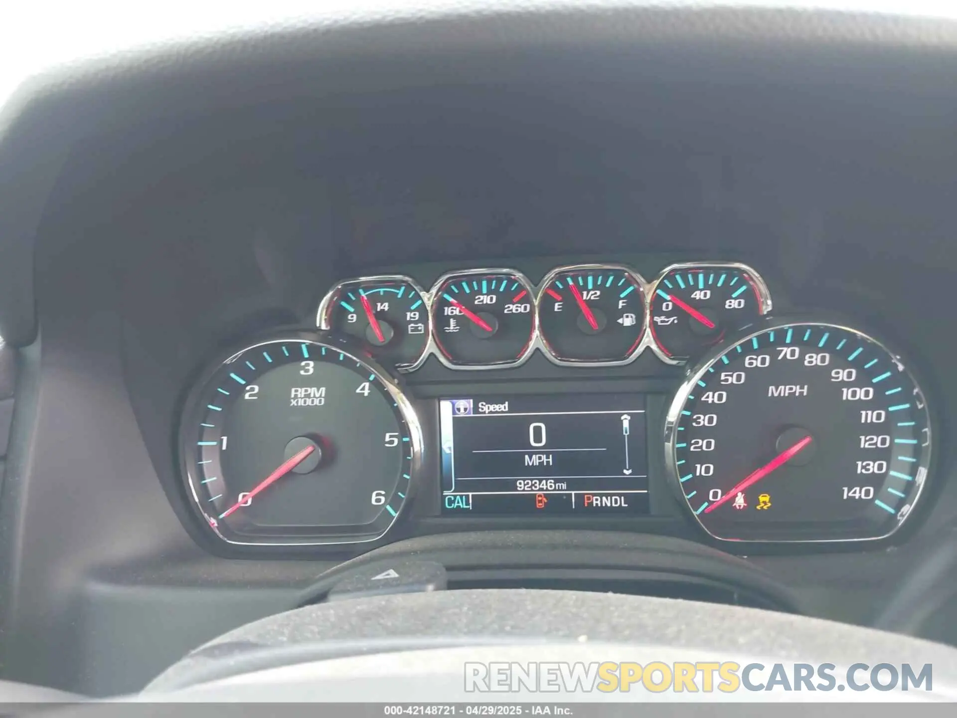 7 Фотография поврежденного автомобиля 1GNSKGKC4KR128685 CHEVROLET SUBURBAN 2019