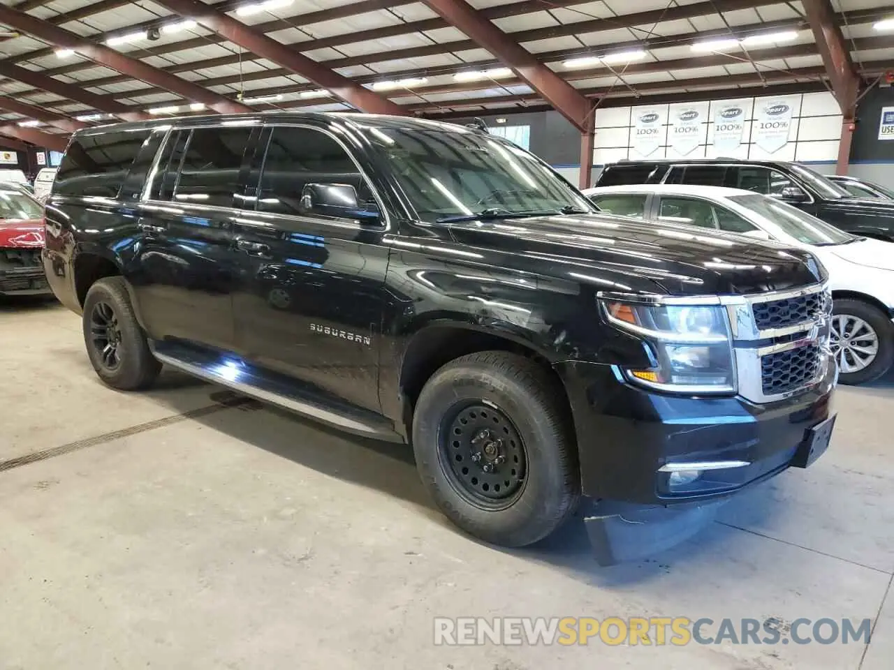 4 Photograph of a damaged car 1GNSKHKC0KR362277 CHEVROLET SUBURBAN 2019