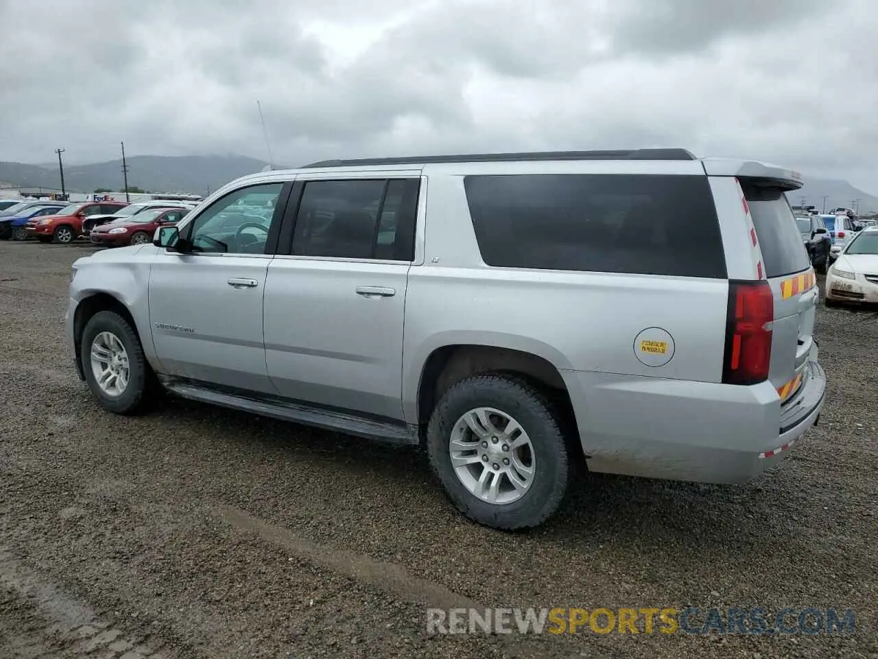 2 Photograph of a damaged car 1GNSKHKC0KR397479 CHEVROLET SUBURBAN 2019