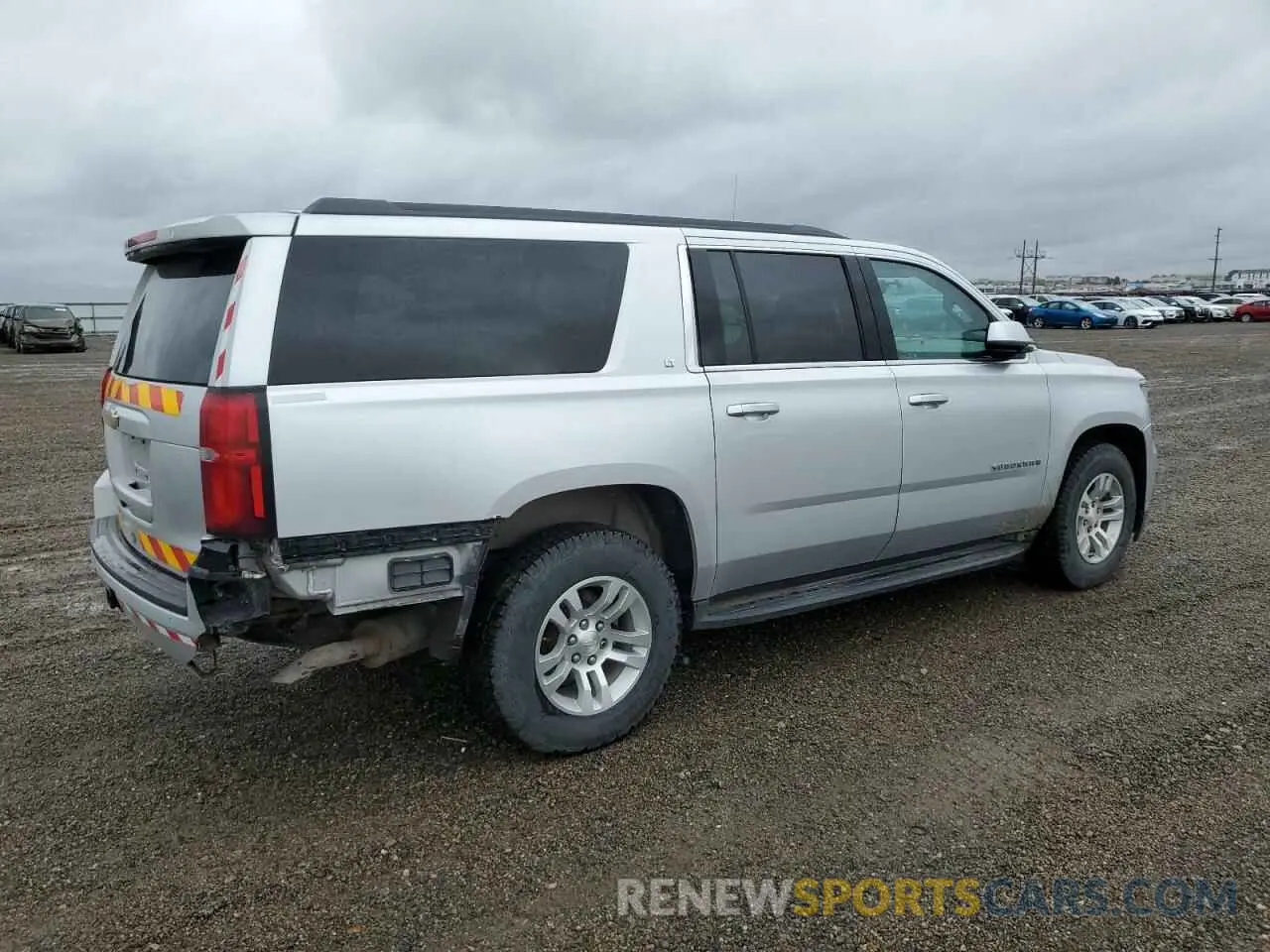 3 Photograph of a damaged car 1GNSKHKC0KR397479 CHEVROLET SUBURBAN 2019