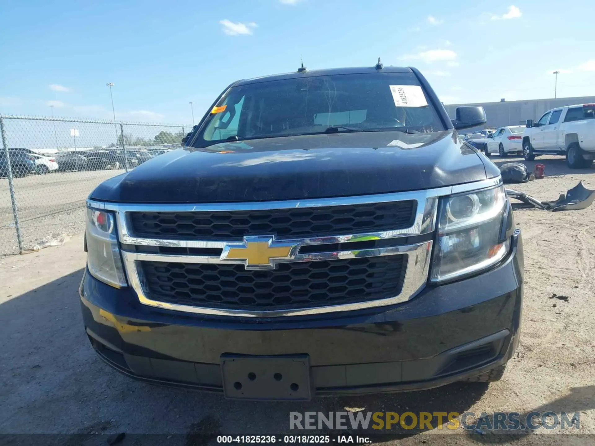 13 Photograph of a damaged car 1GNSKHKC3KR394785 CHEVROLET SUBURBAN 2019
