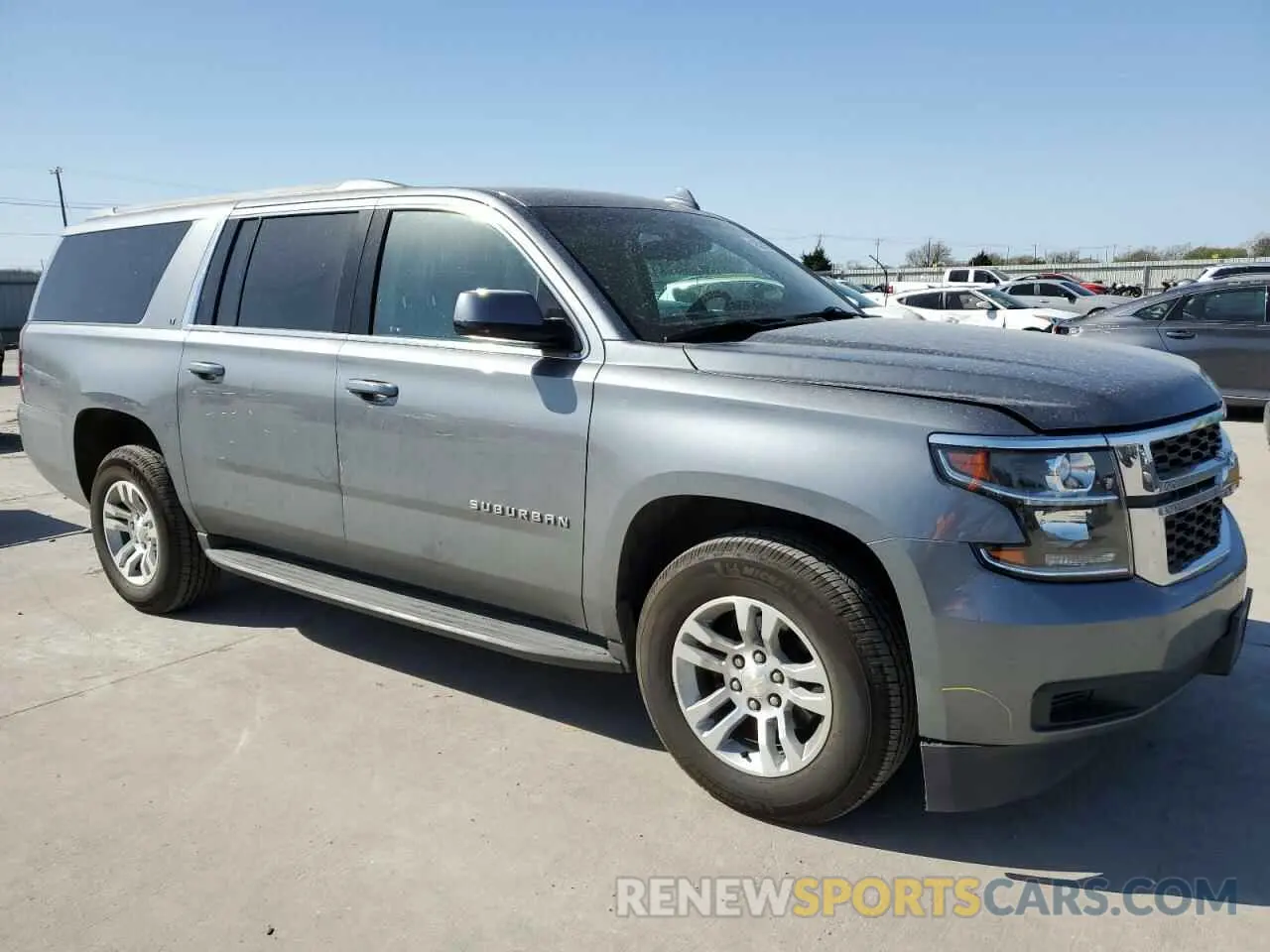 4 Photograph of a damaged car 1GNSKHKC3KR408068 CHEVROLET SUBURBAN 2019