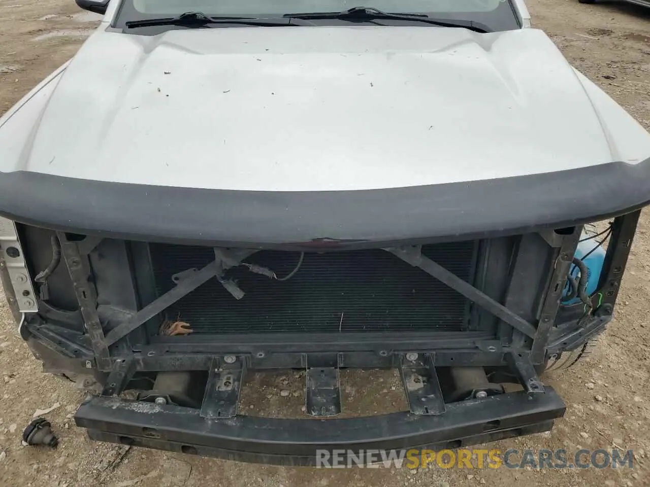 12 Фотография поврежденного автомобиля 1GNSKHKC5KR364798 CHEVROLET SUBURBAN 2019