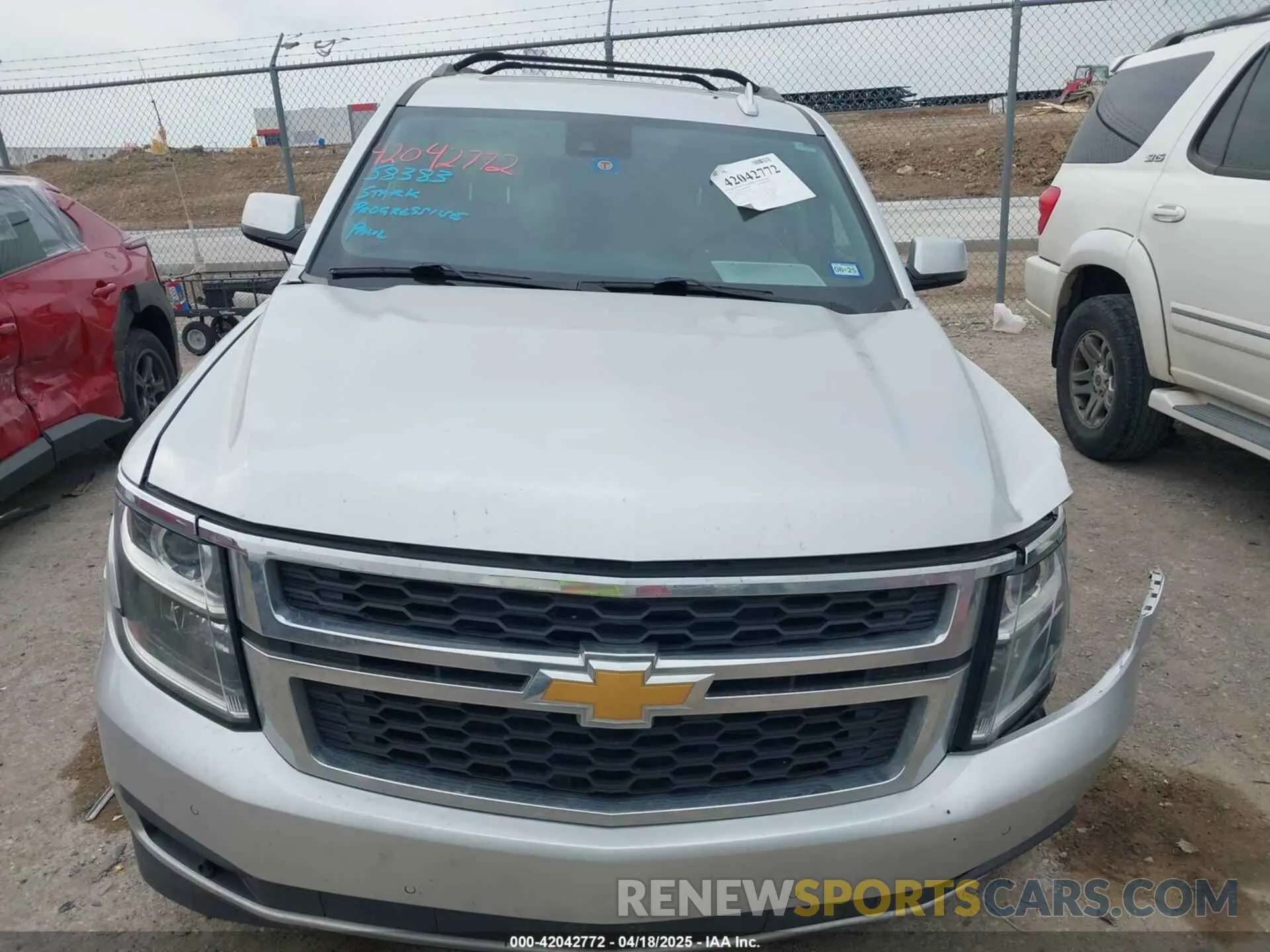 12 Фотография поврежденного автомобиля 1GNSCHKC6LR265468 CHEVROLET SUBURBAN 2020