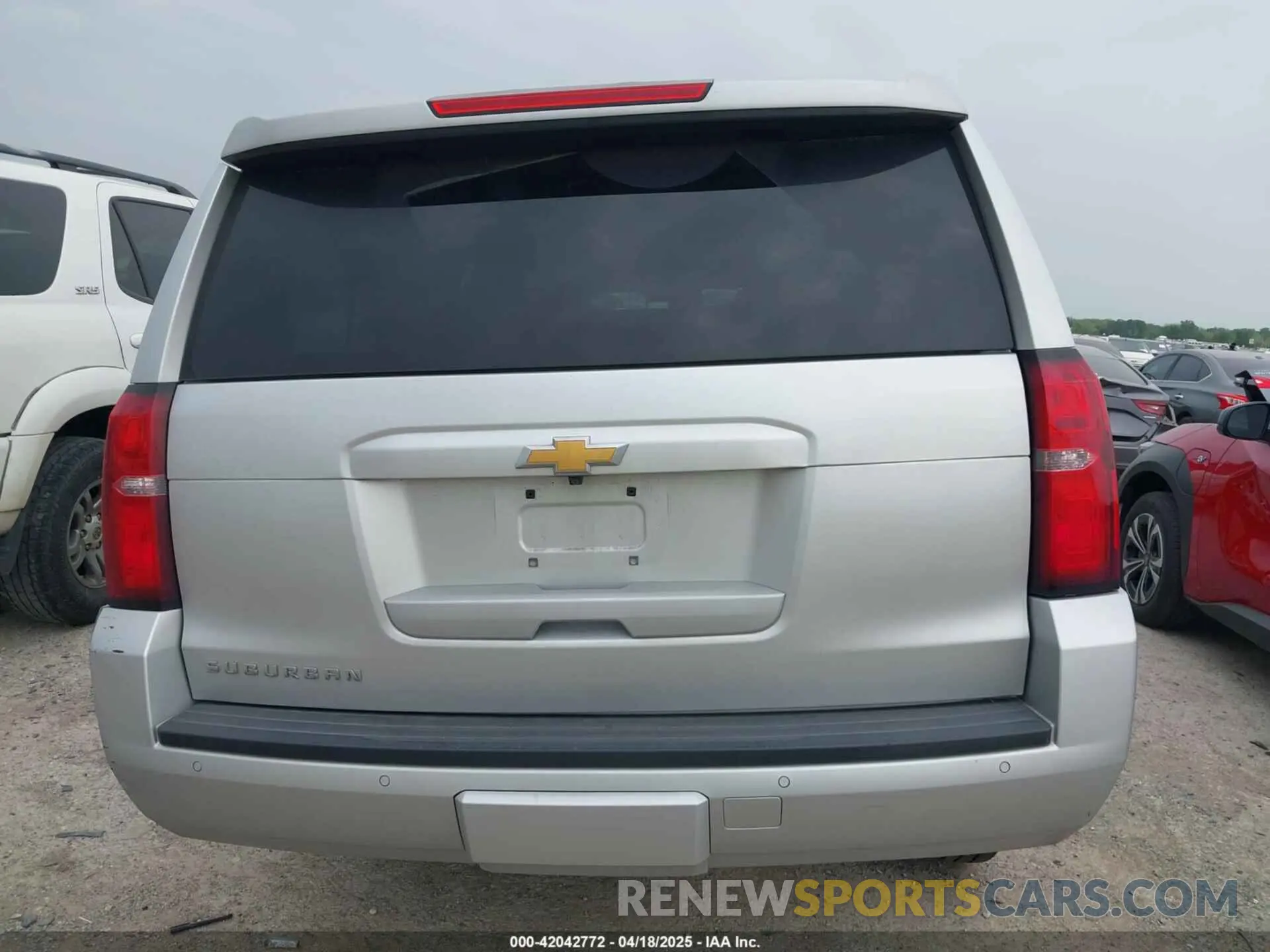 16 Фотография поврежденного автомобиля 1GNSCHKC6LR265468 CHEVROLET SUBURBAN 2020