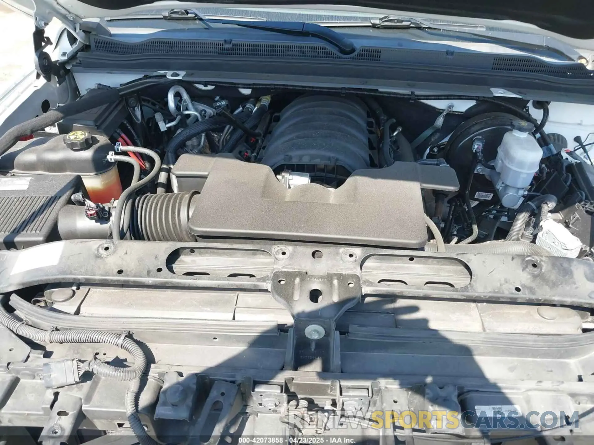 10 Фотография поврежденного автомобиля 1GNSCJKC9LR125292 CHEVROLET SUBURBAN 2020