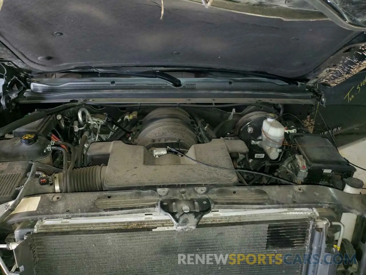 12 Photograph of a damaged car 1GNSKHKC1LR149355 CHEVROLET SUBURBAN 2020