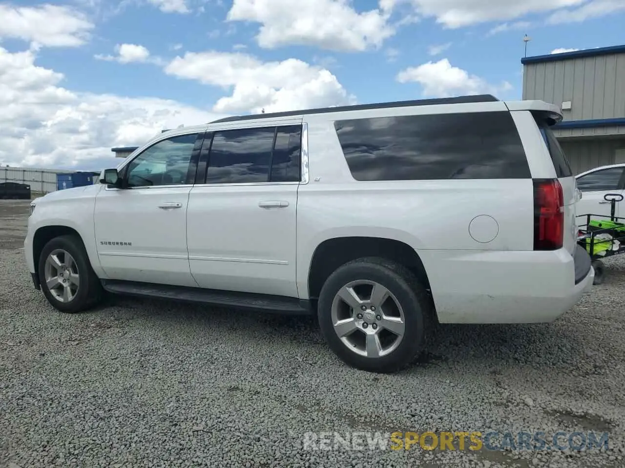 2 Photograph of a damaged car 1GNSKHKC3LR277936 CHEVROLET SUBURBAN 2020