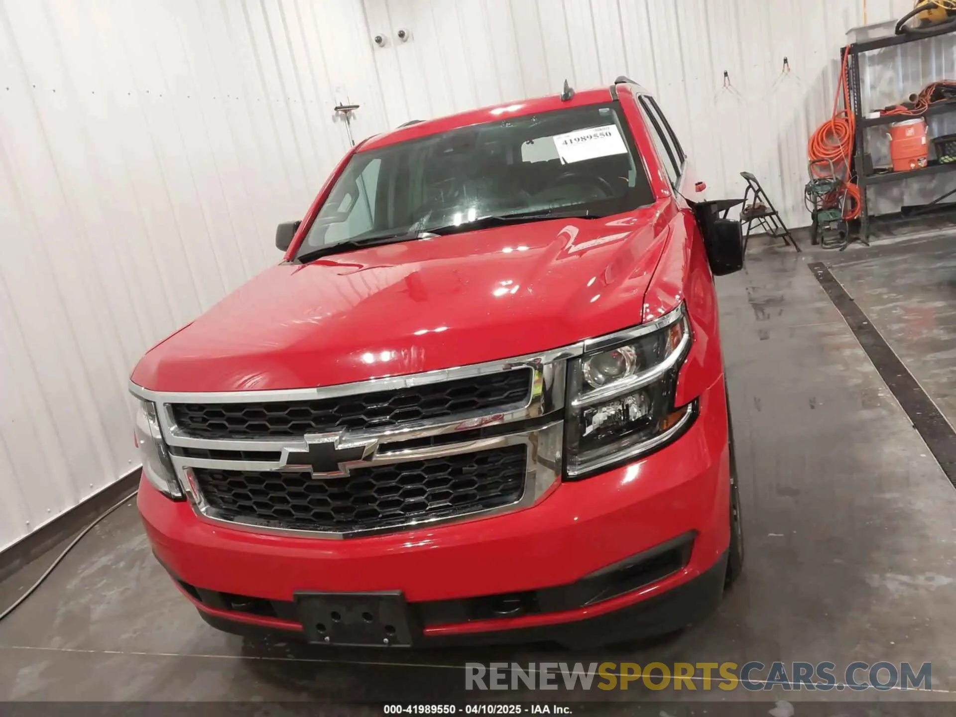 12 Photograph of a damaged car 1GNSKHKC5LR160729 CHEVROLET SUBURBAN 2020